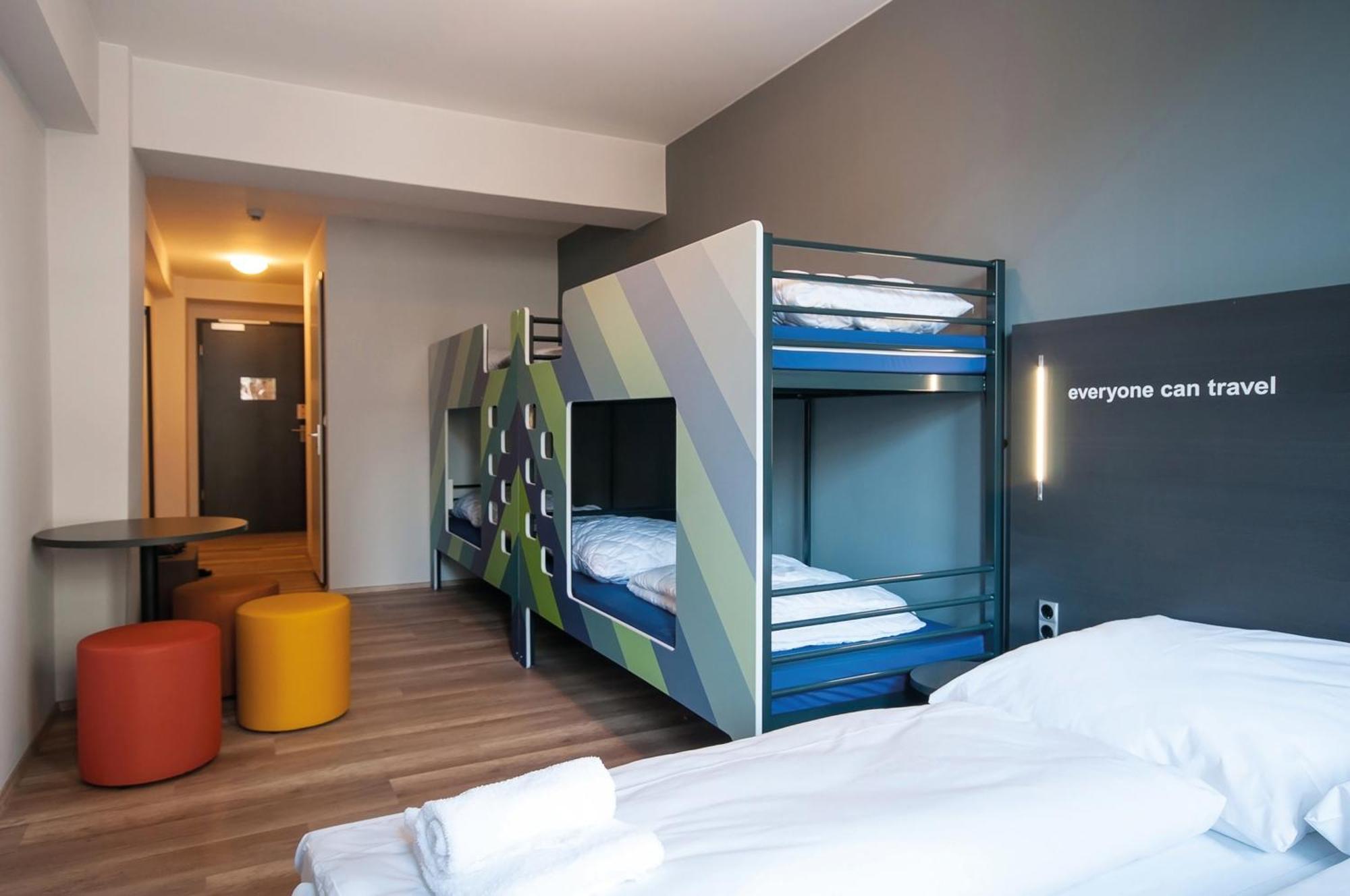 Quadruple Room,1154047278:JPEG
