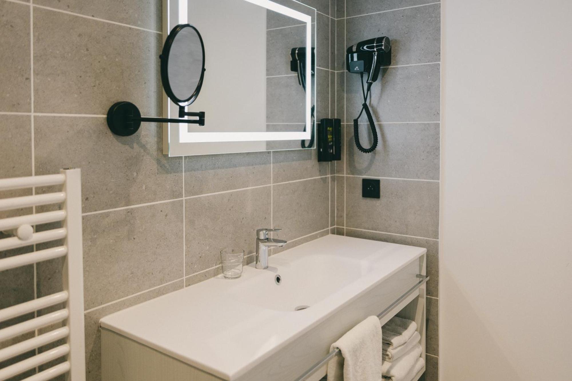 Superior Apartment,1635091363:JPEG