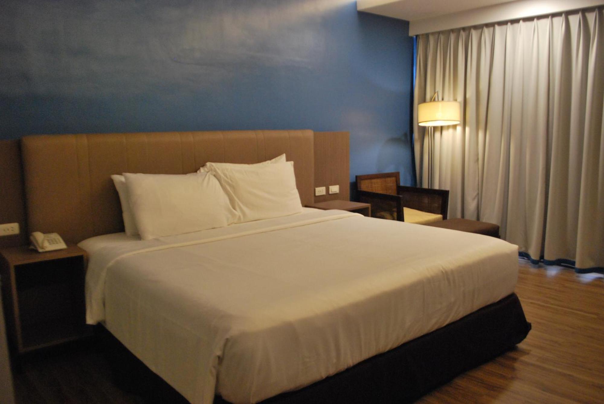 Deluxe Single Room