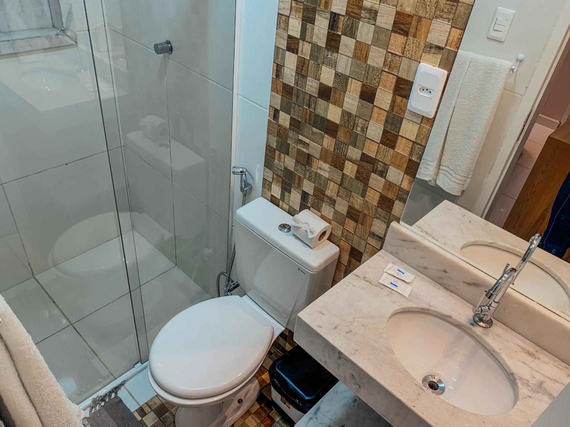 Double or Twin Room Bathroom