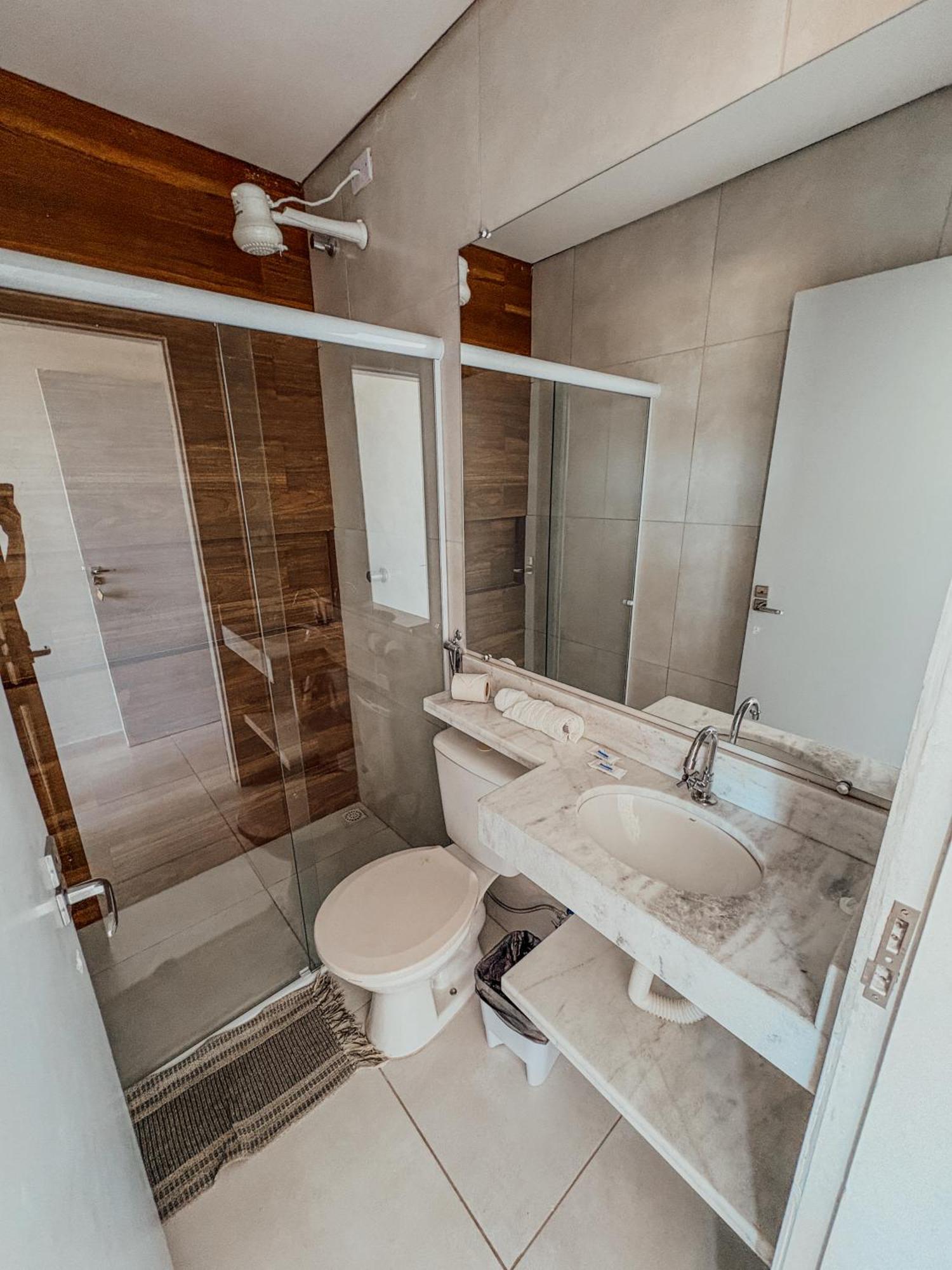 Double or Twin Room Bathroom