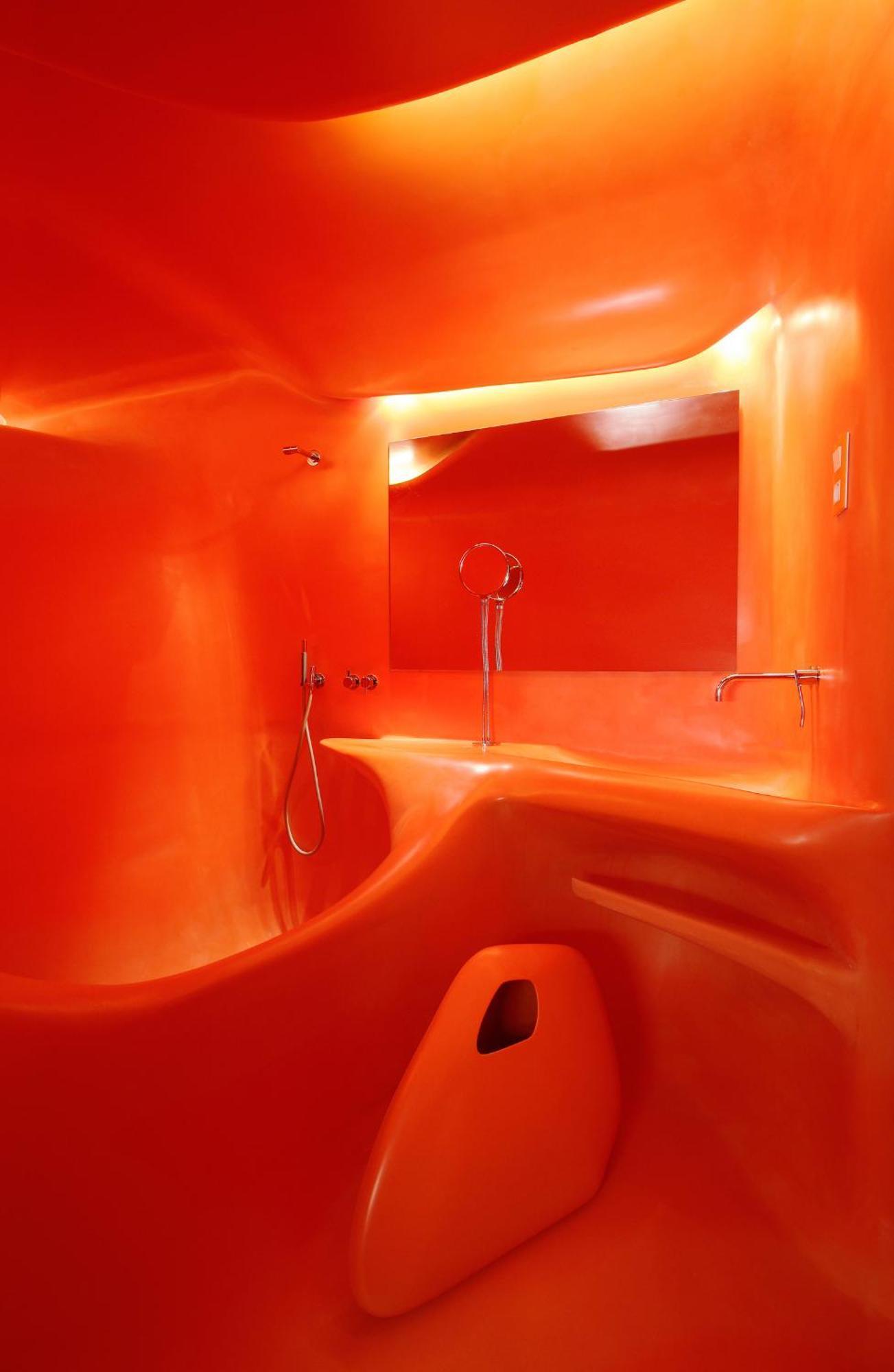 Space Club by Zaha Hadid
