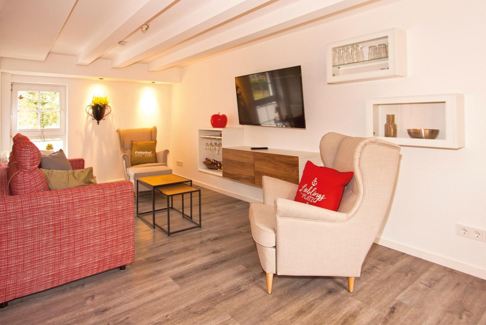 Two-Bedroom Apartment,1636005806:JPEG