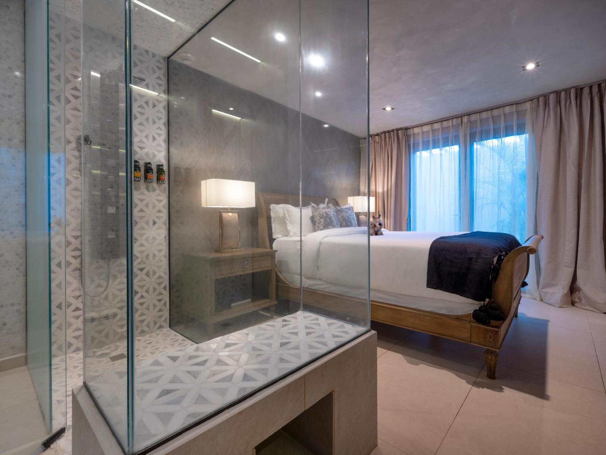 Mediterranean Veranda Suite
