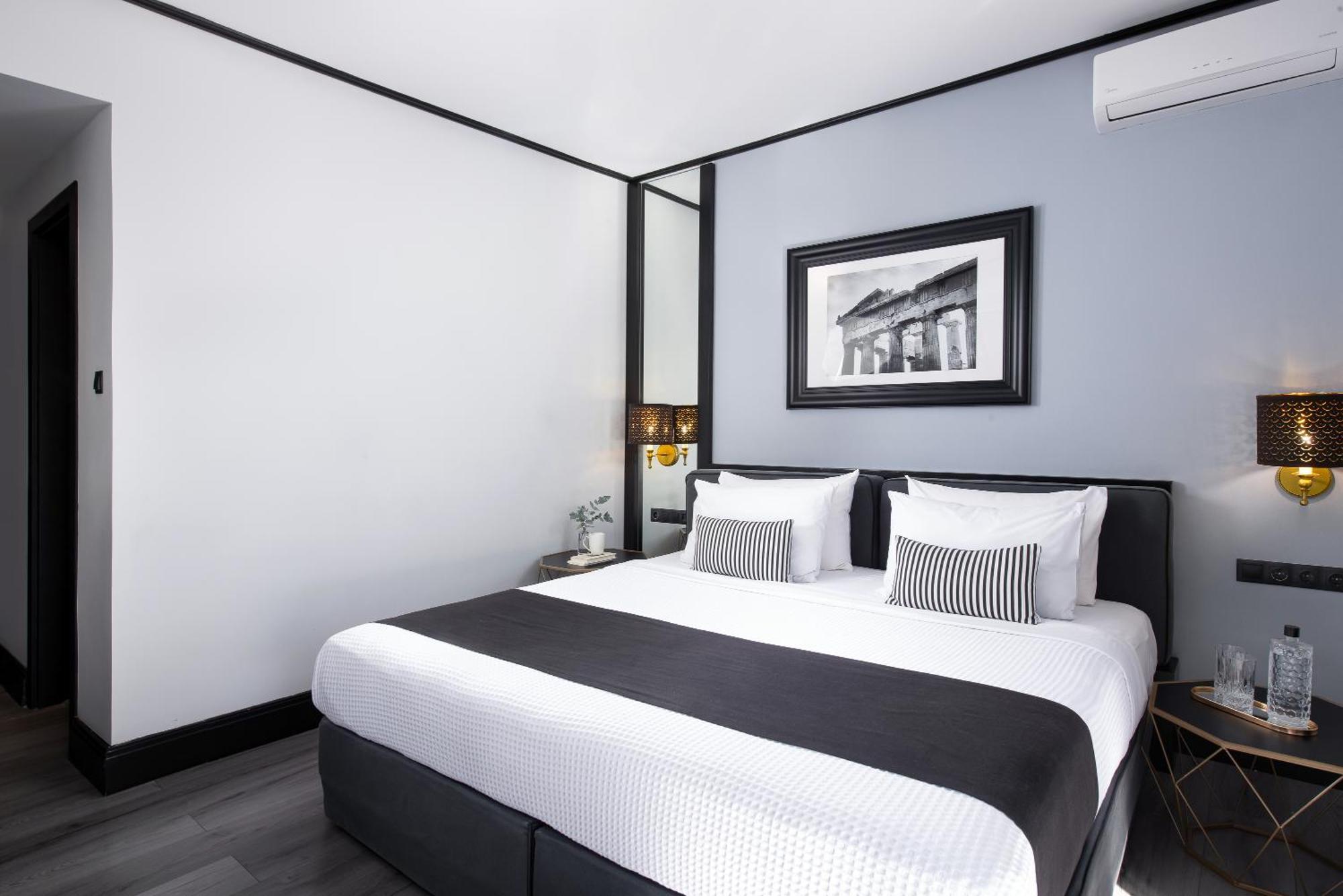 Double or Twin Room Balcony