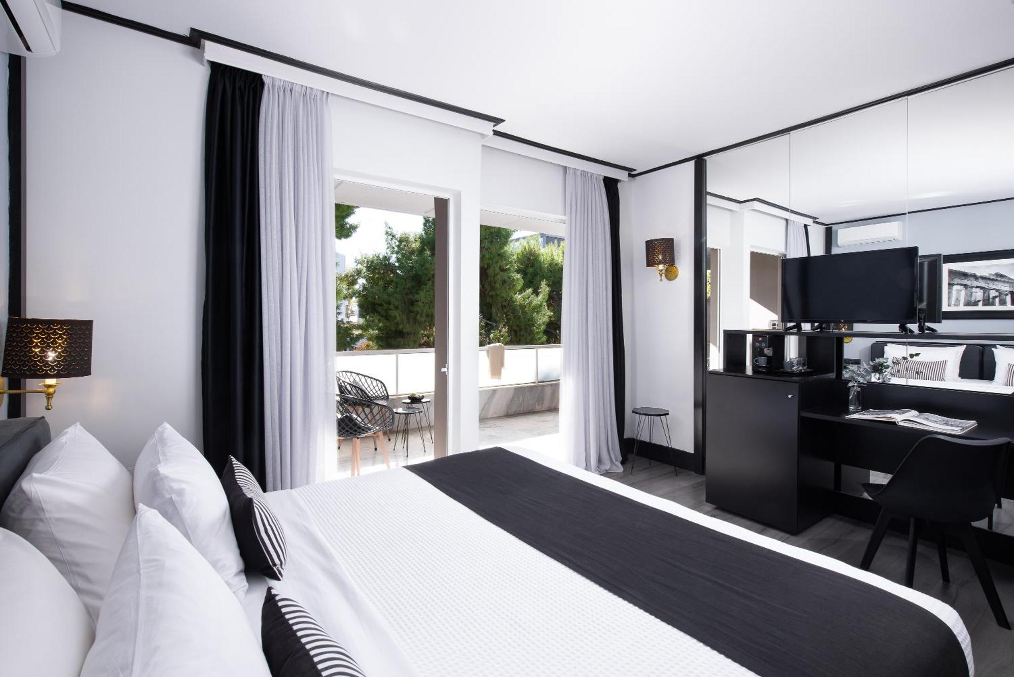 Double or Twin Room Balcony