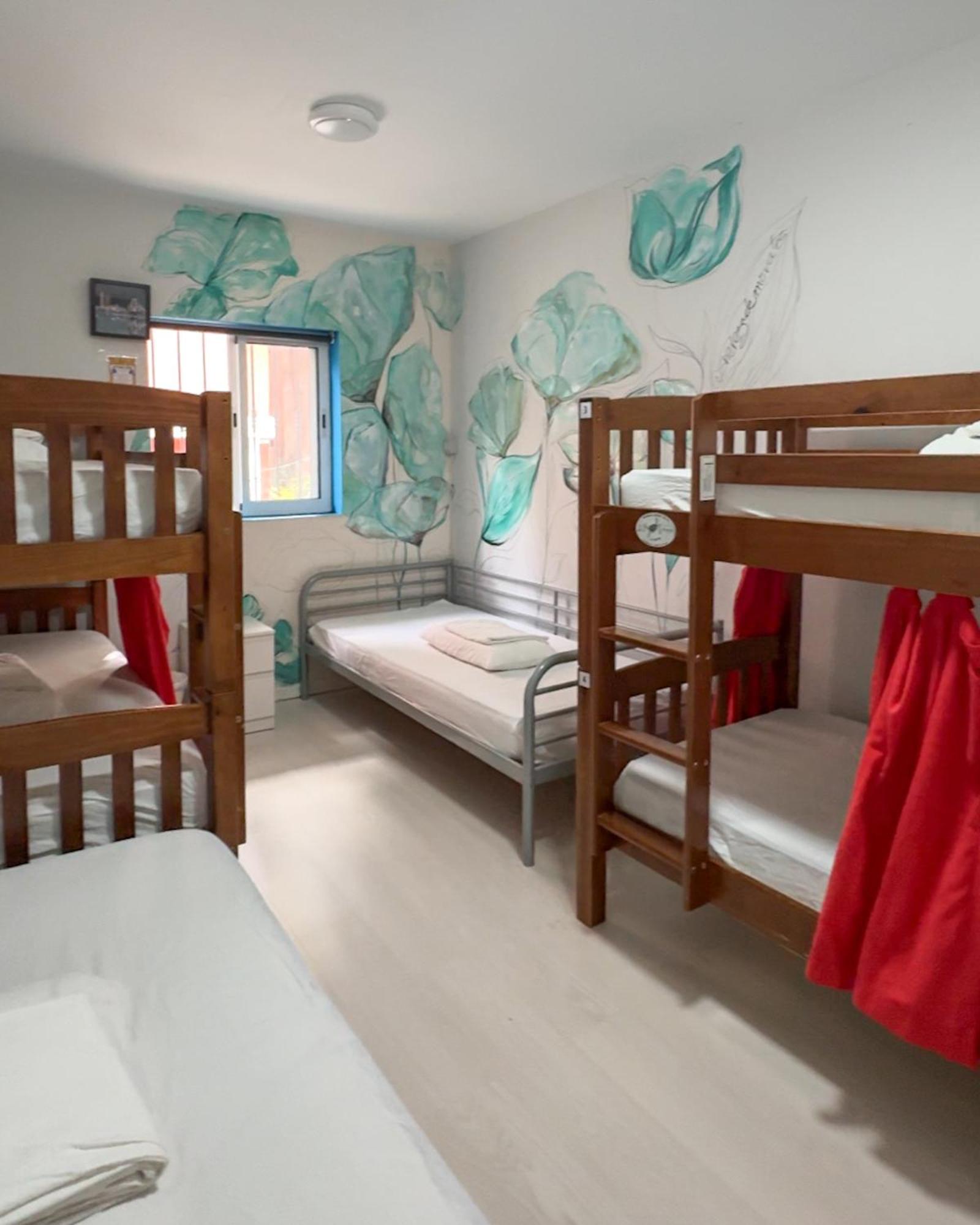 Bed 5-Bed Mixed Dormitory Room