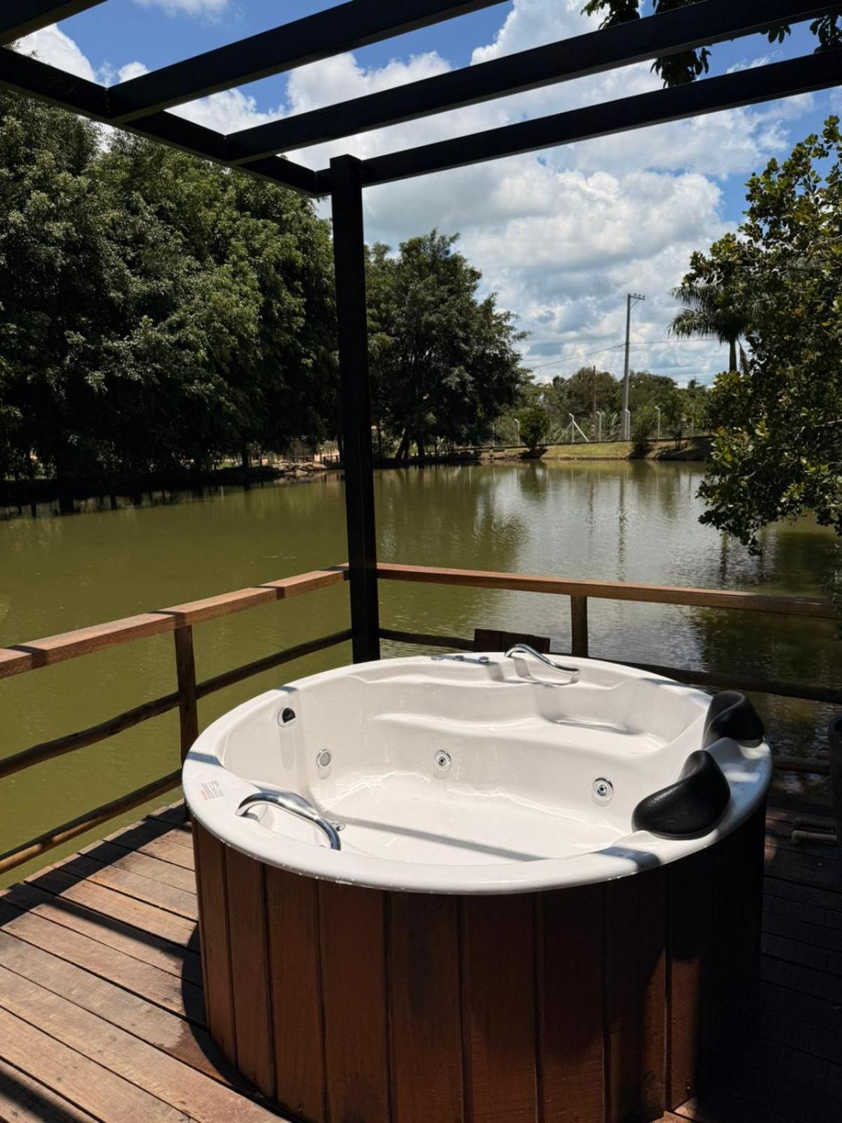 Bungalow Water Front,1636055693:JPEG