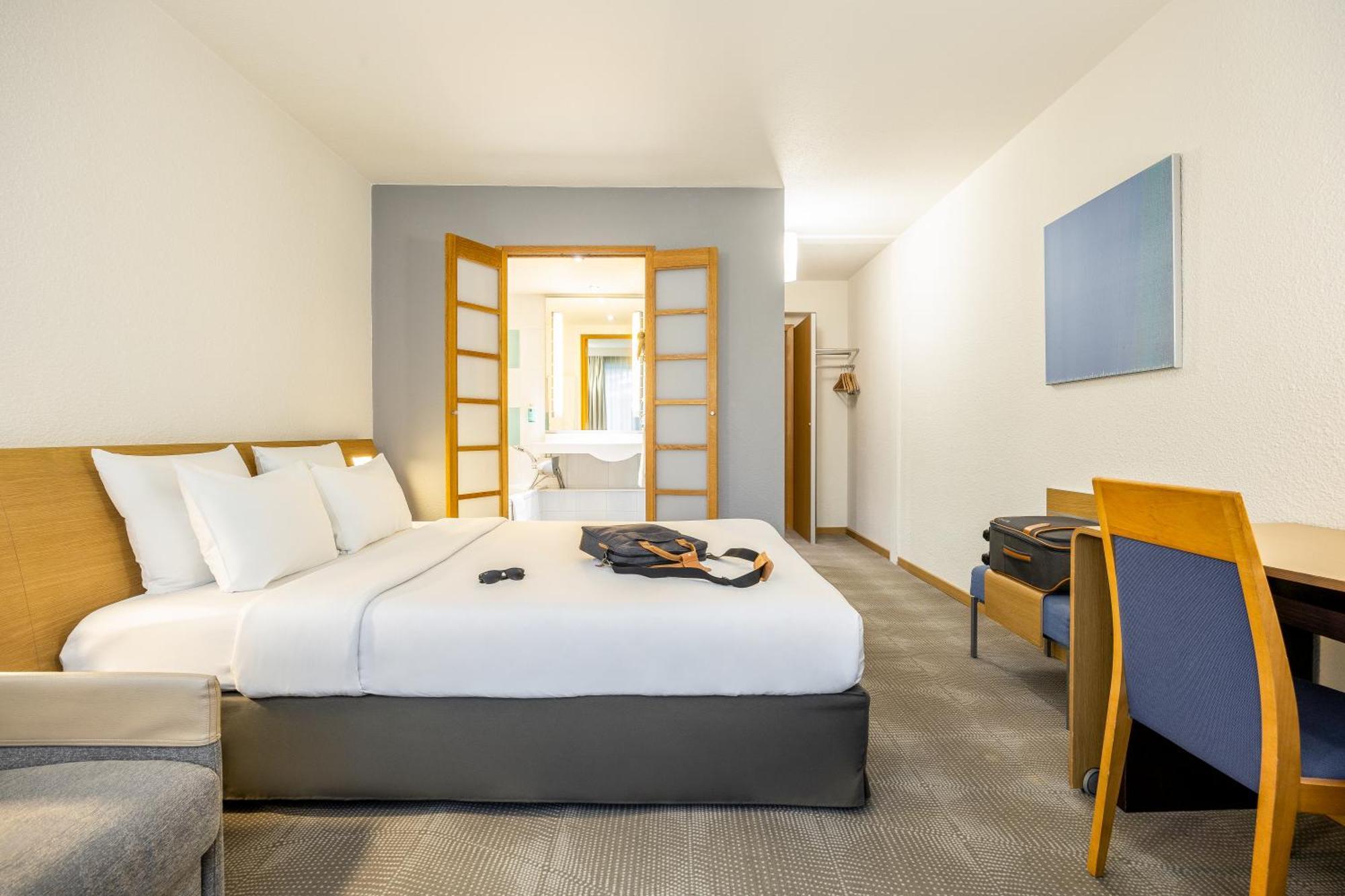Superior Room 1 Double bed Sofa,1772877611:JPEG