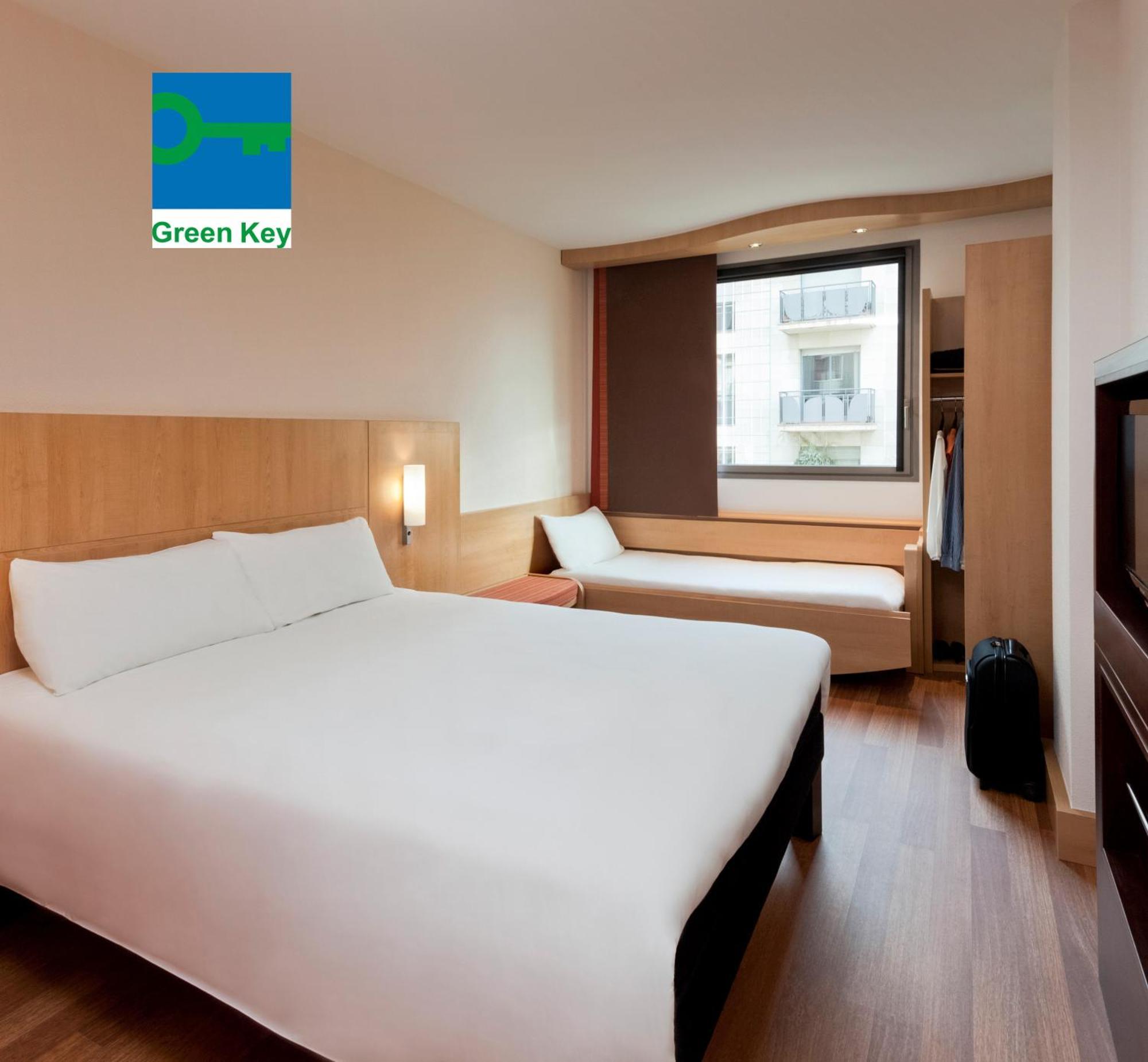 Standard Double Room,1704941271:JPEG