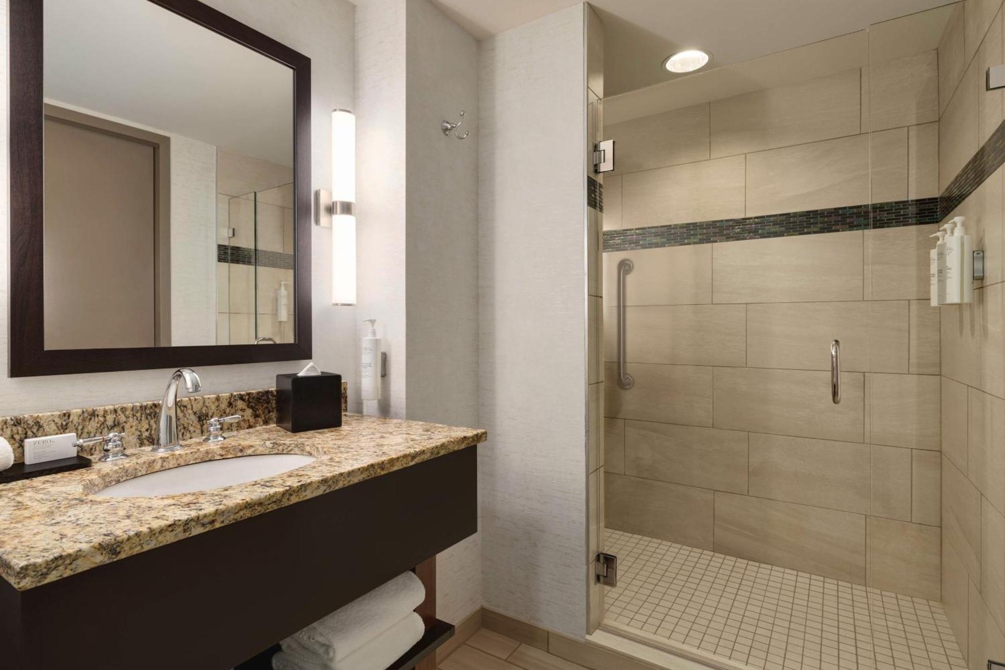 King Studio Suite