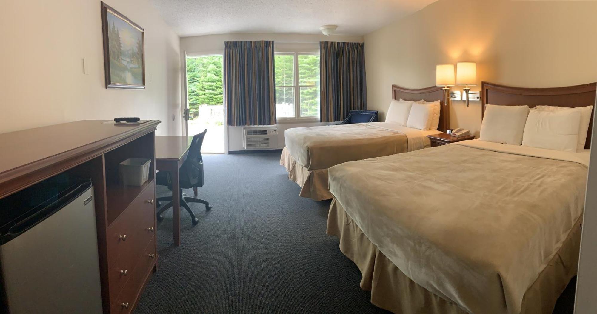 Standard Queen Room