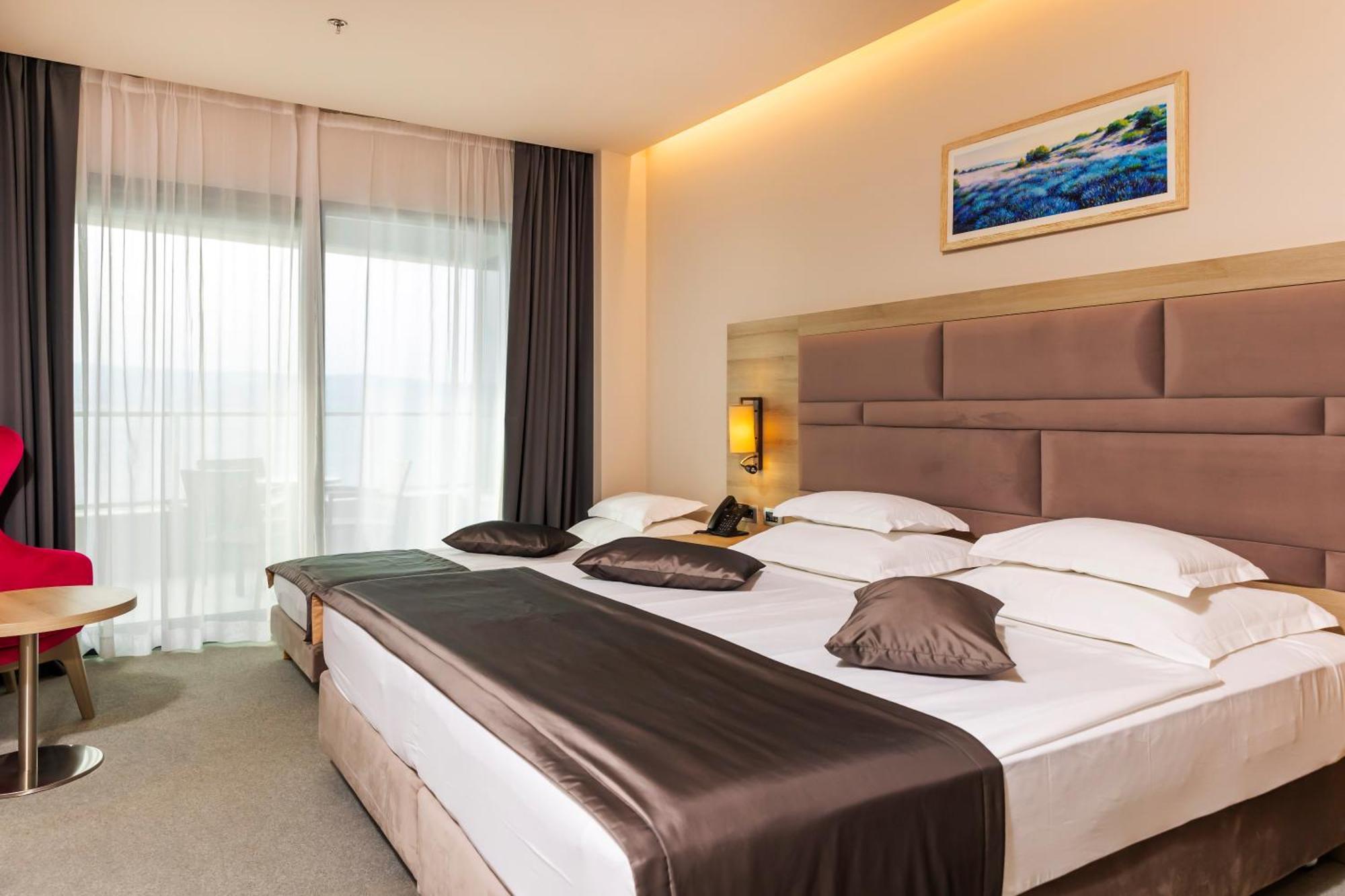 Superior Double or Twin Room Balcony Sea View