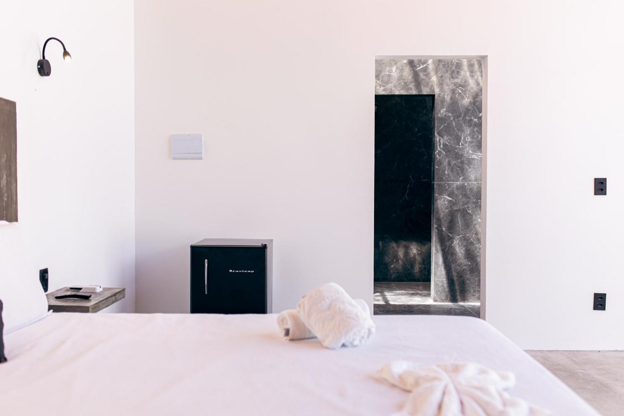 Deluxe Suite Spa Bath