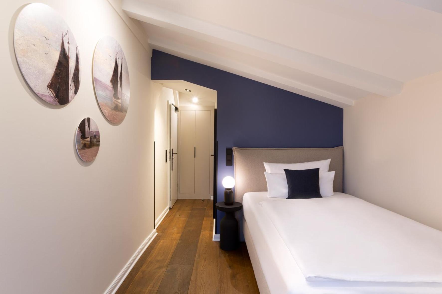 Single Room - Separate Building,1636798233:JPEG
