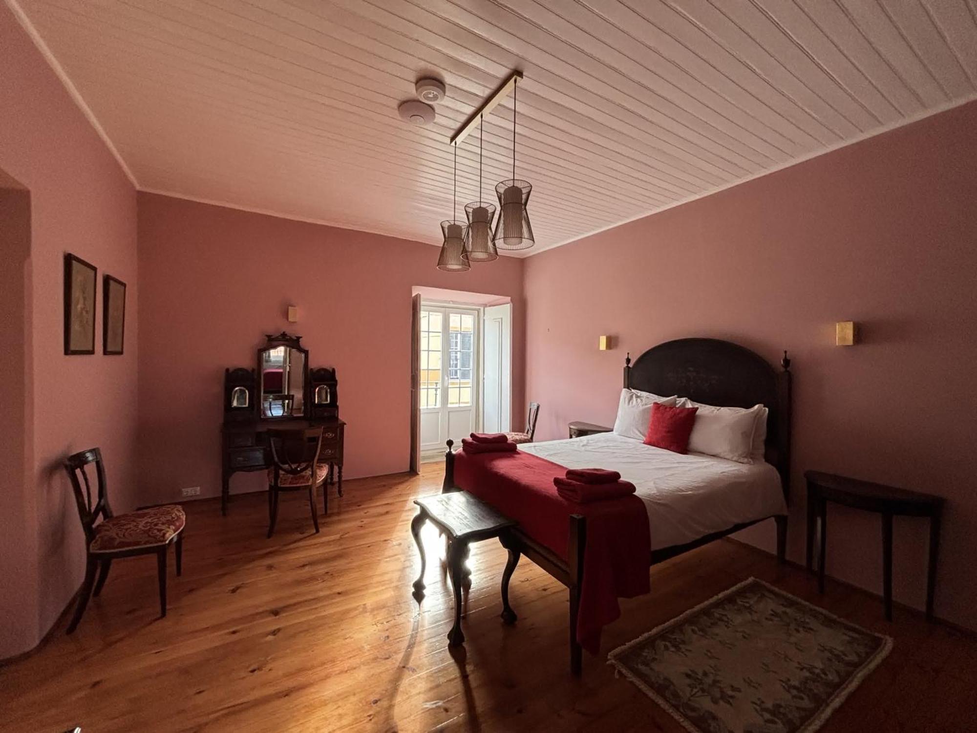 Deluxe Family Suite,1637712350:JPEG