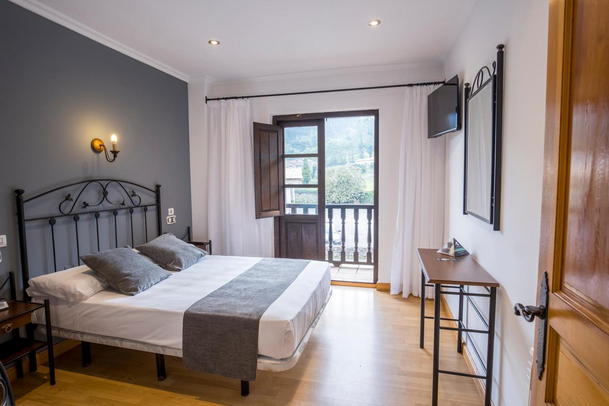 Double or Twin Room,1637726744:JPEG