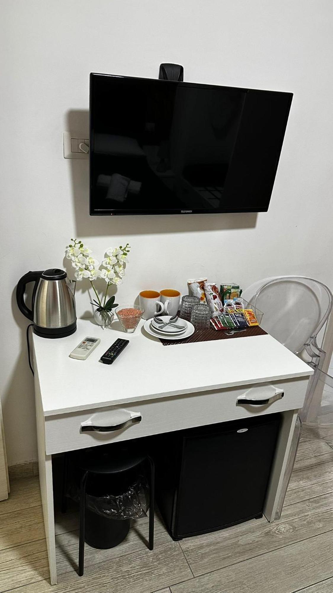 Double Room Private Bathroom