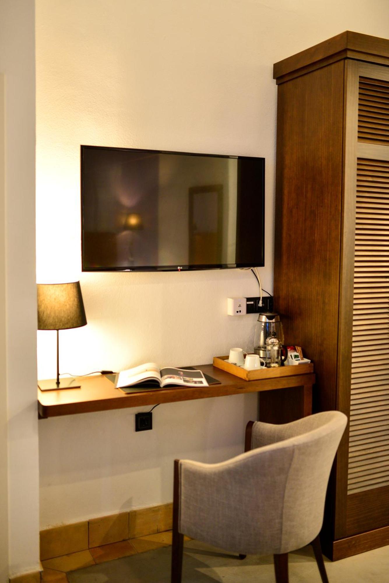 Small Interior Double Room