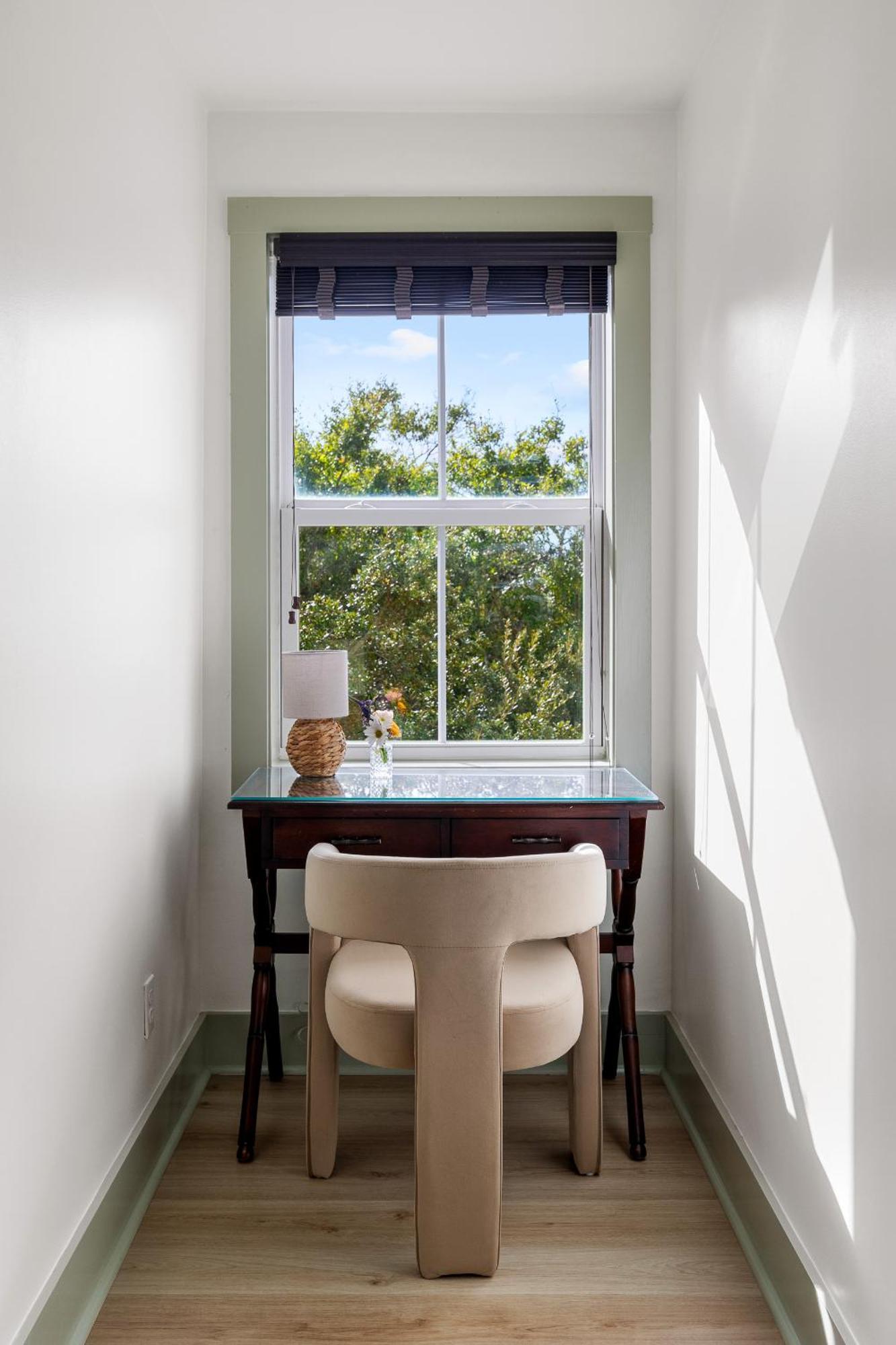 Top Floor King Suite Ocean View