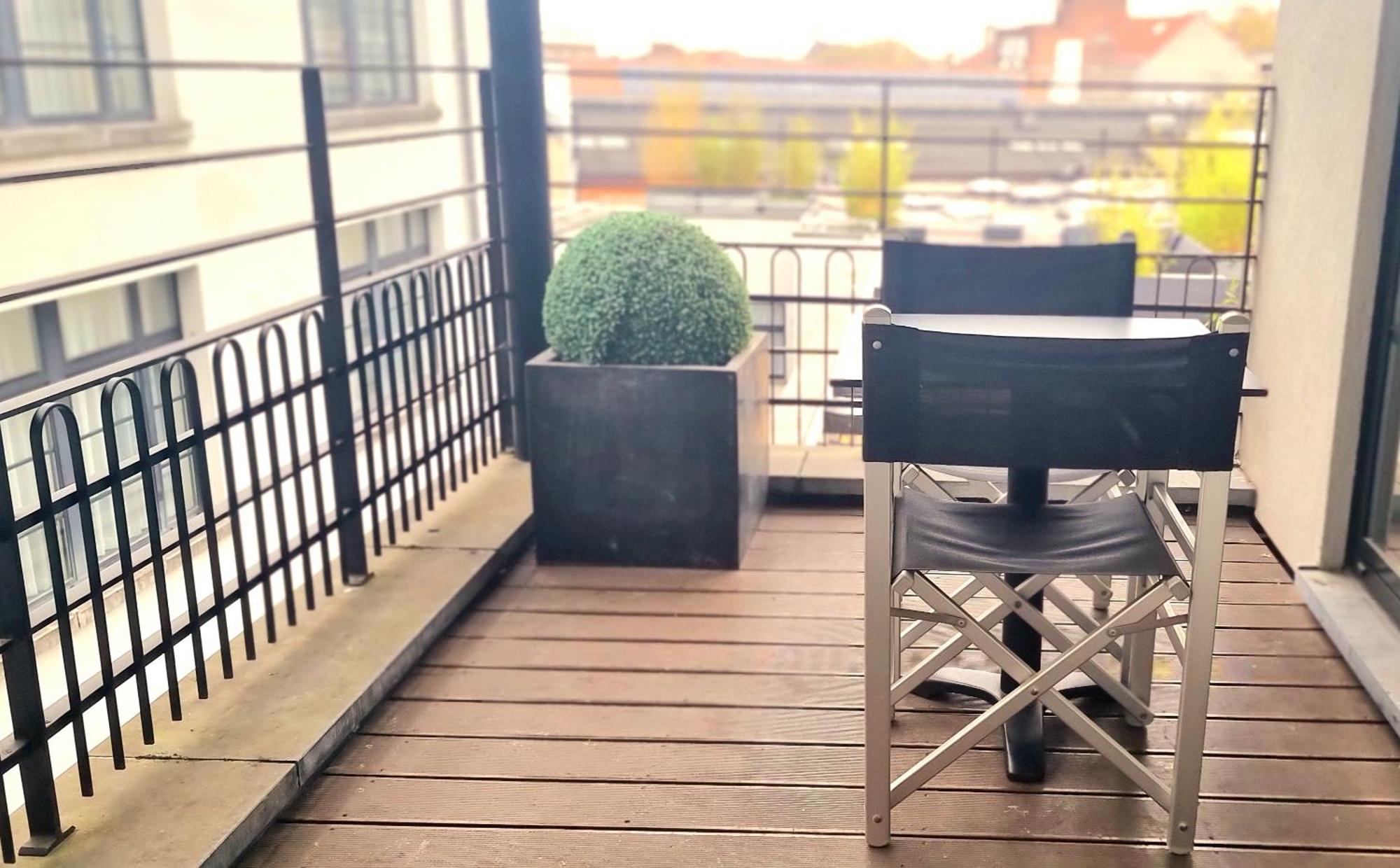 Family Room Balcony,1638476168:JPEG