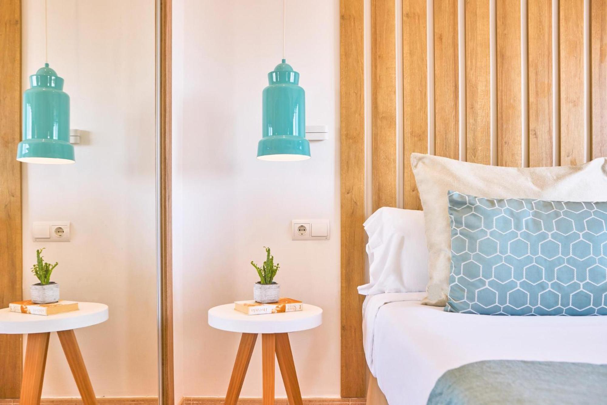 One-Bedroom Penthouse Suite