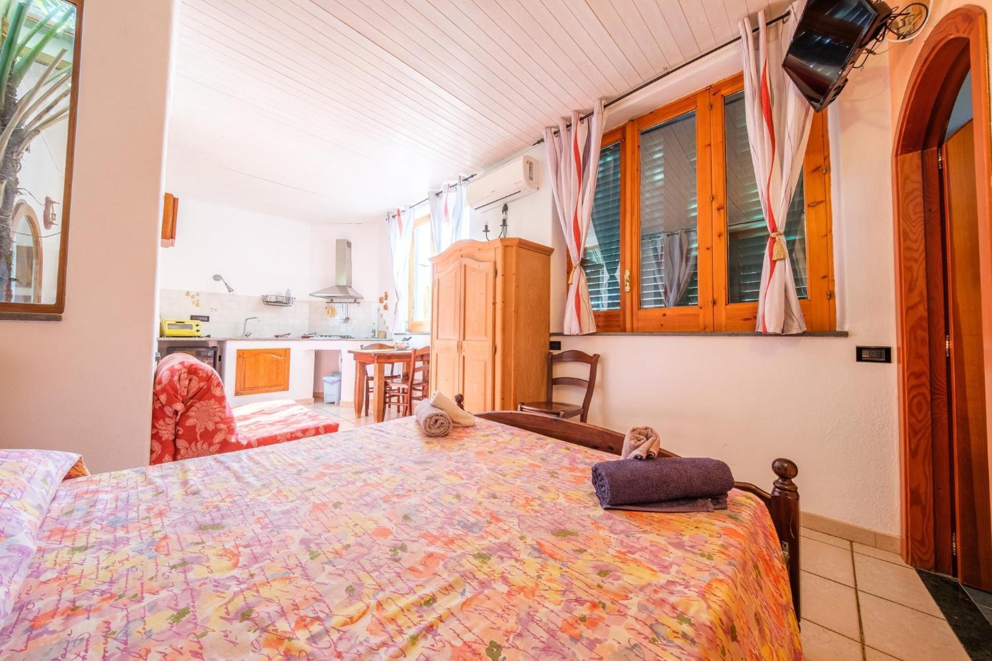 Double Room,1638485952:JPEG