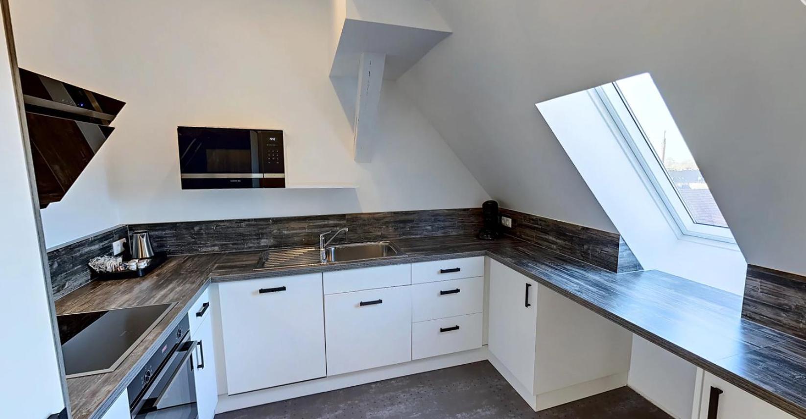 Three-Bedroom Suite,994088887:JPEG