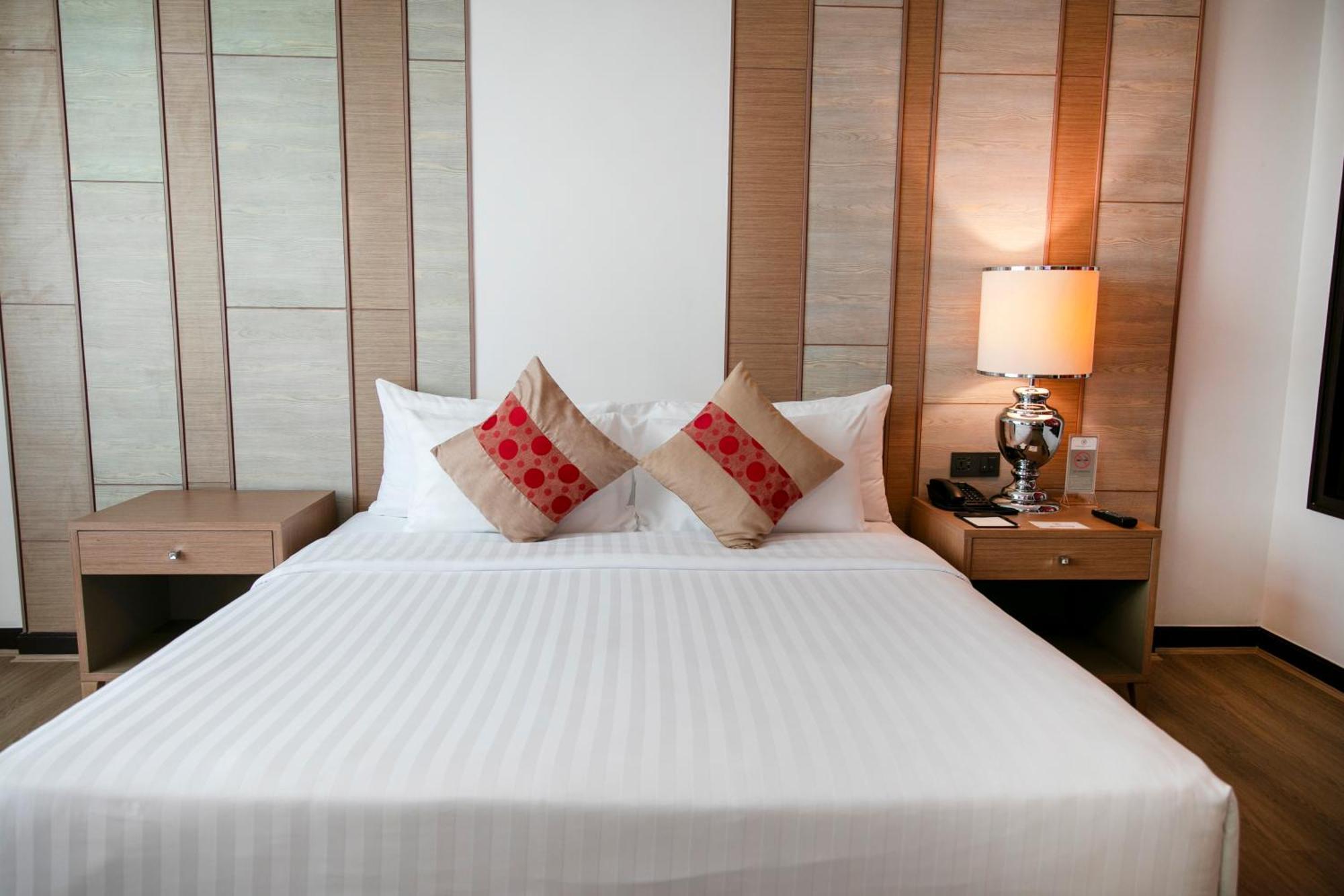 Luxury Room Main Tower
