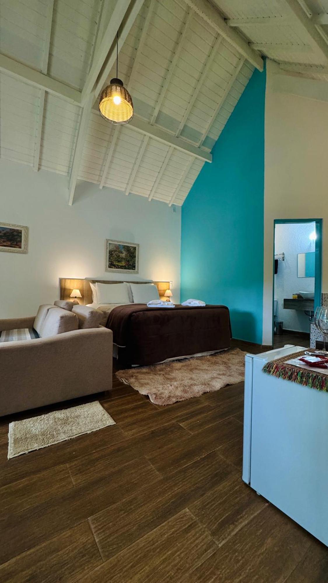 Deluxe Suite Spa Bath