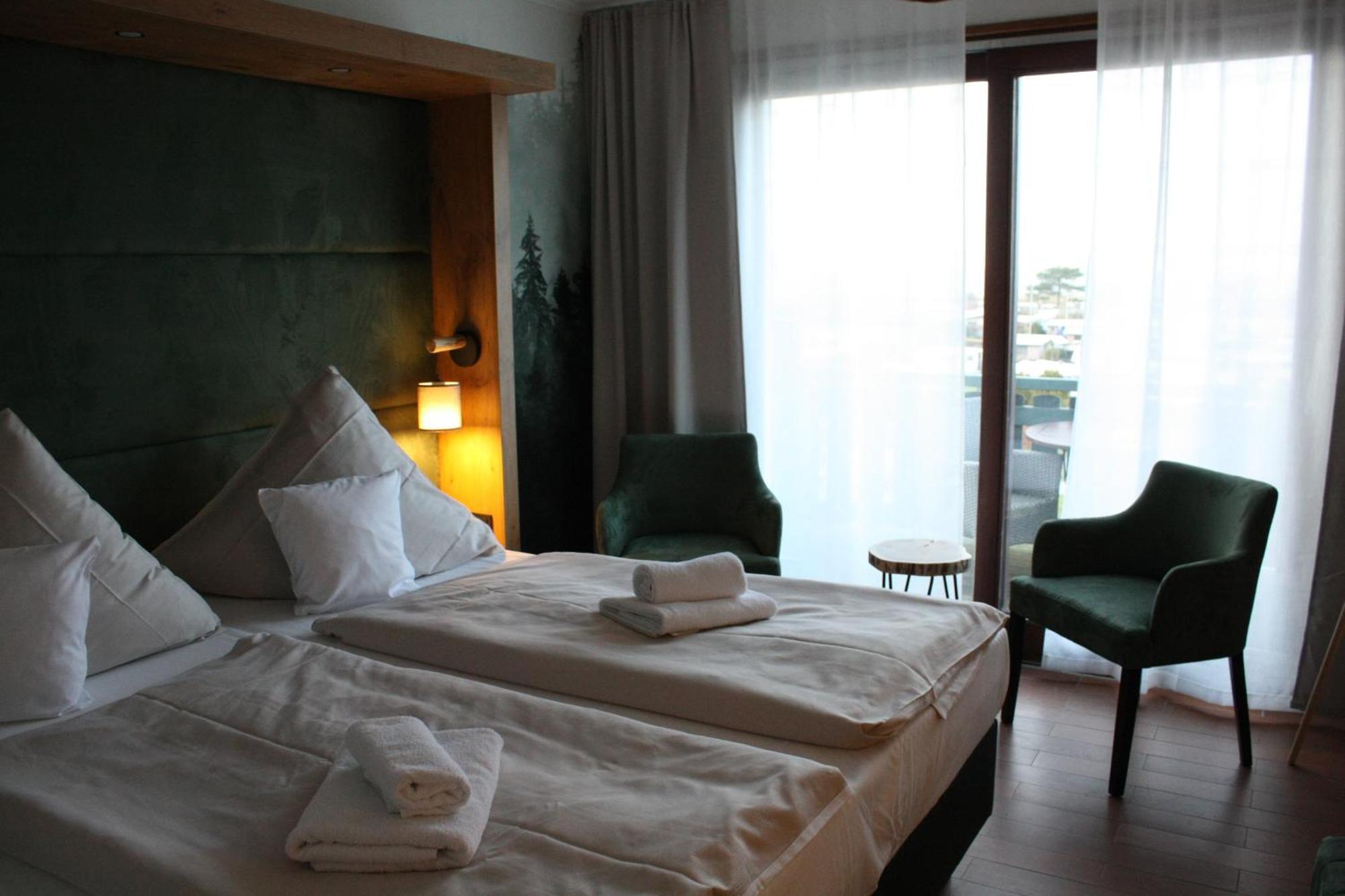 Standard Double Room,1639553912:JPEG