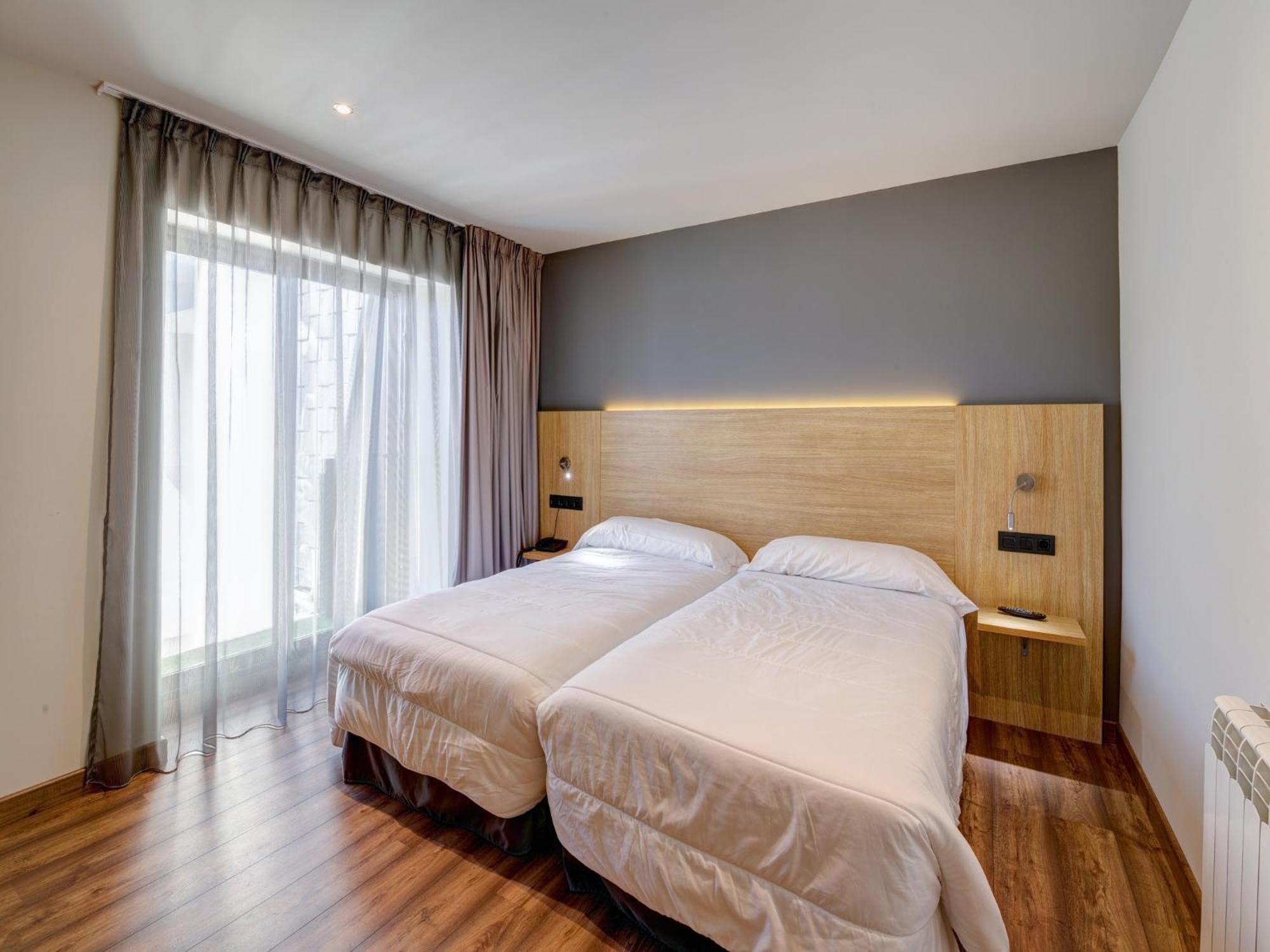 Double or Twin Room,1654253339:JPEG