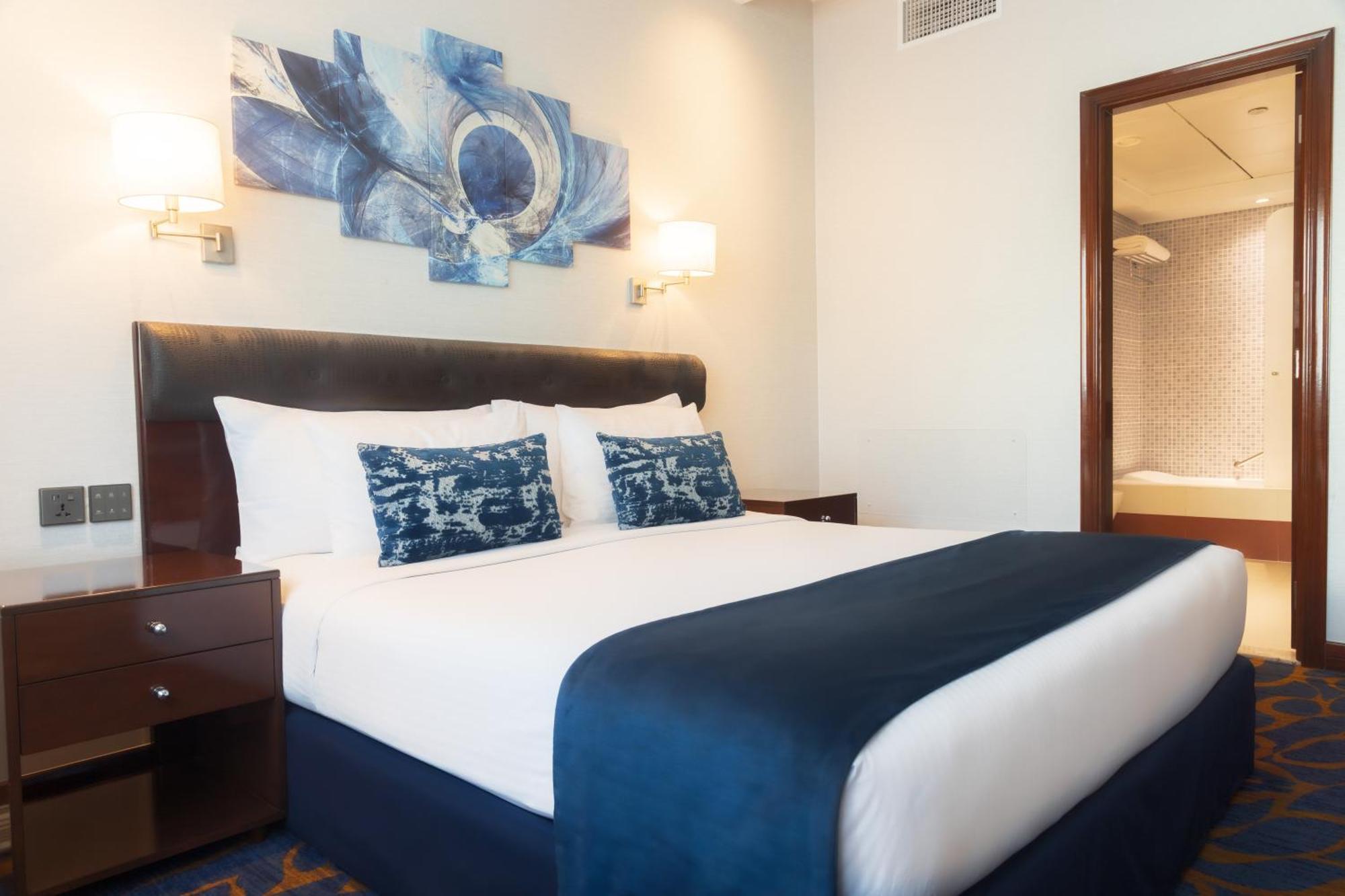 Deluxe Suite One Bedroom