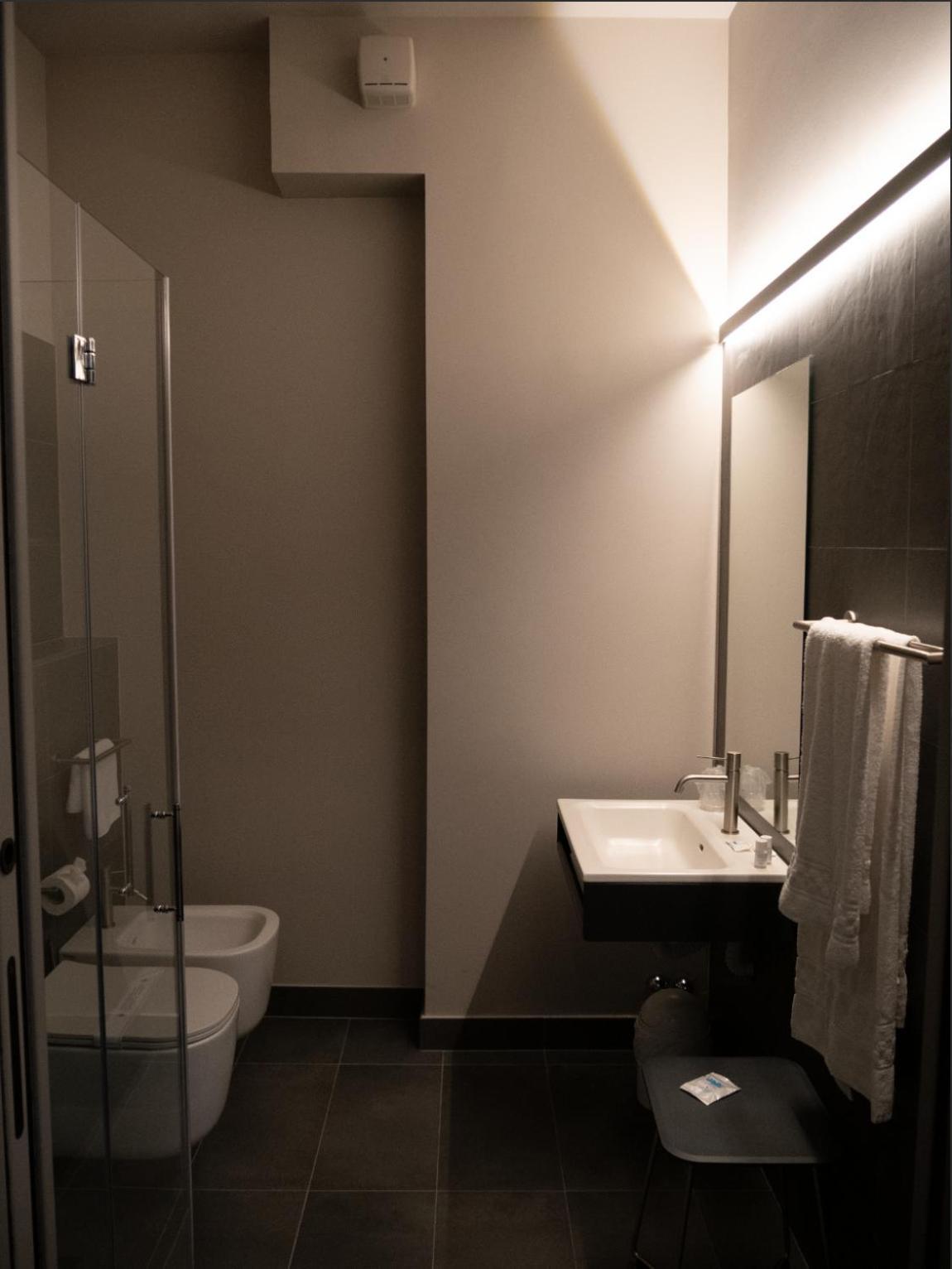 Double Room,1639563809:JPEG