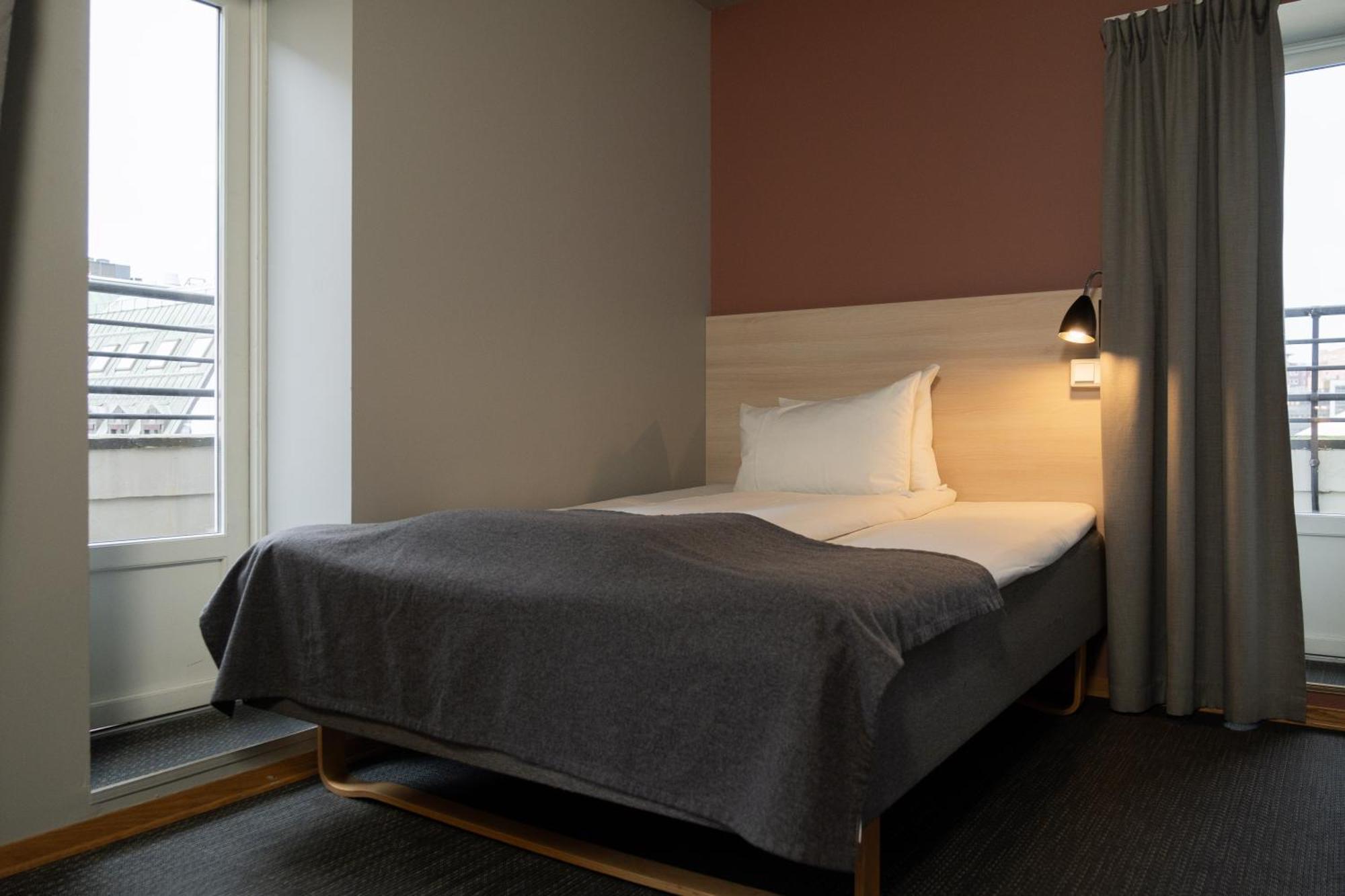 Single Room Balcony,1639572632:JPEG