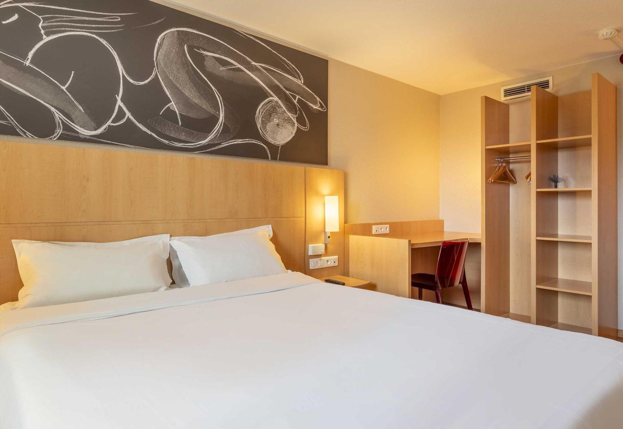 Standard Double Room,1639574592:JPEG