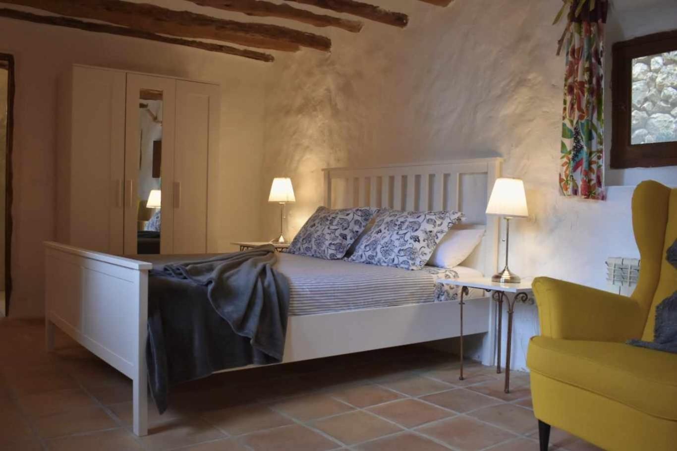 Large Double Room