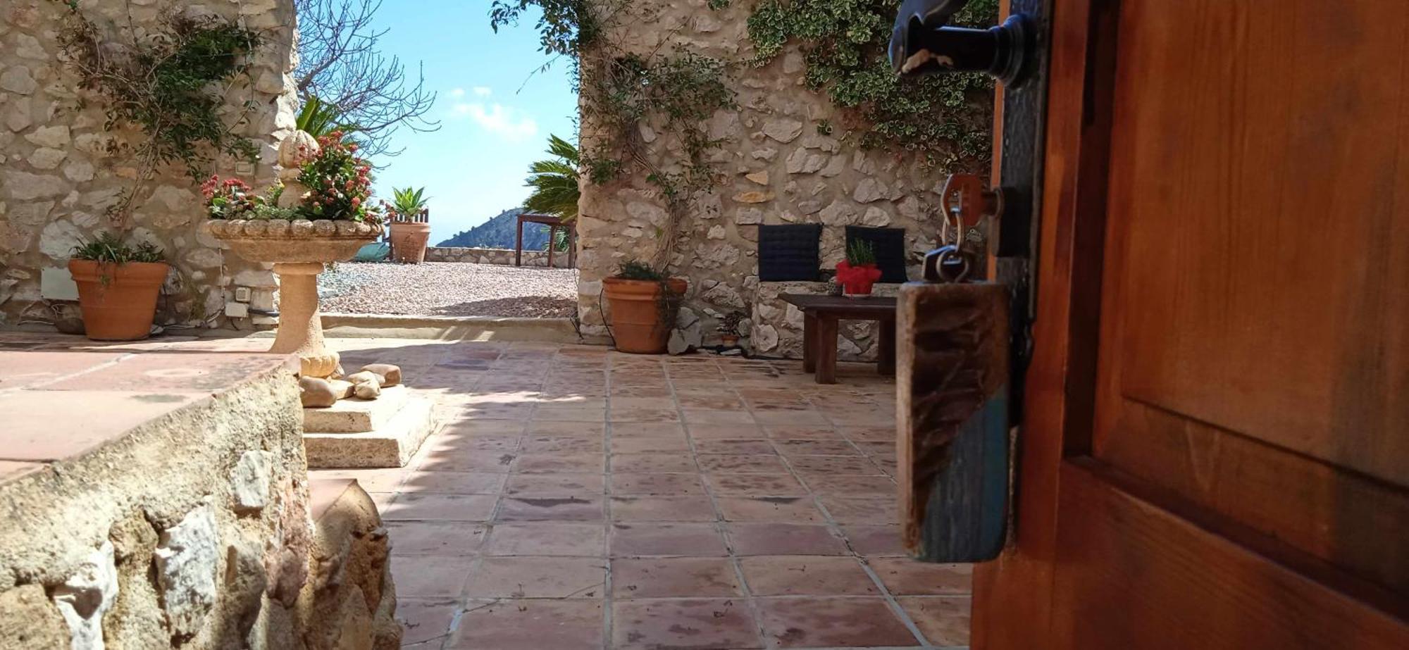 Large Double Room