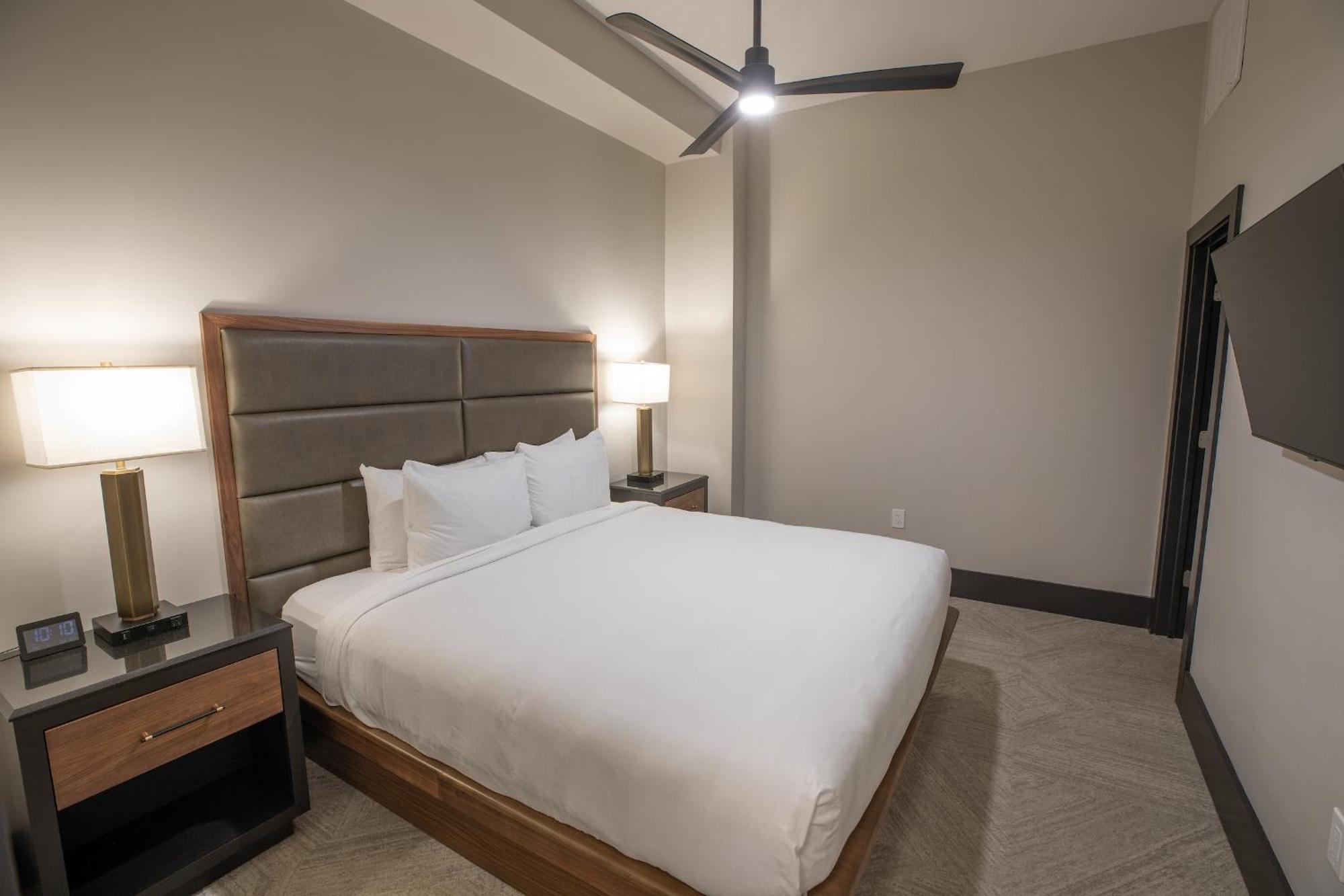 King Suite