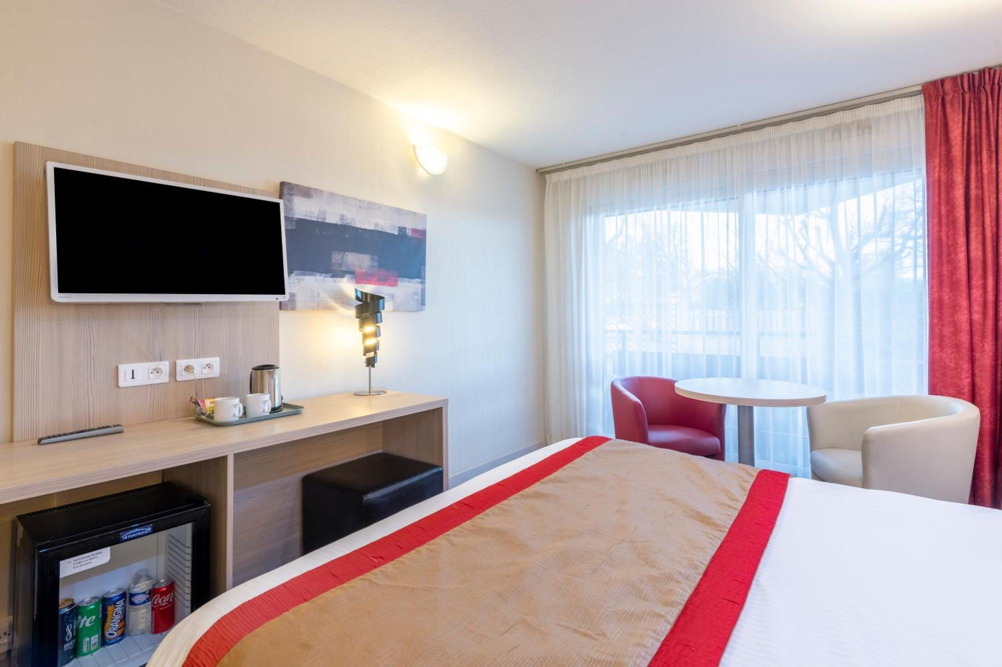 Double Room Shower