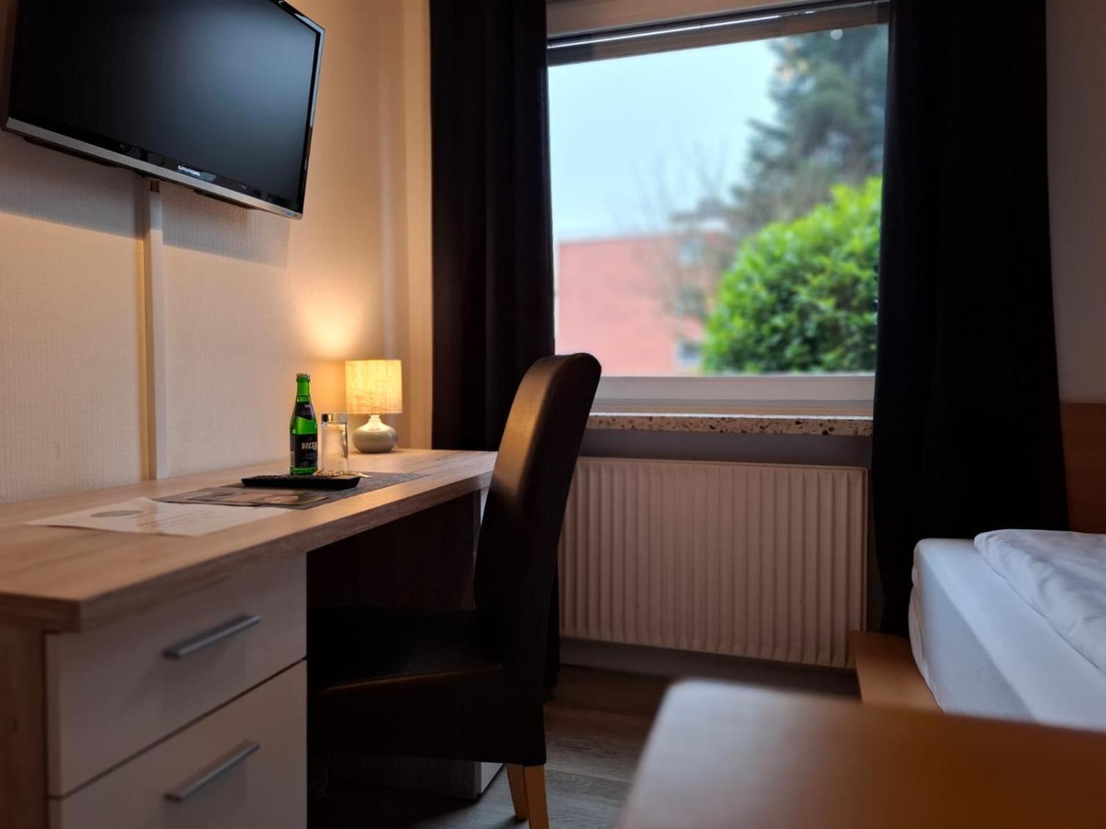 Standard Single Room