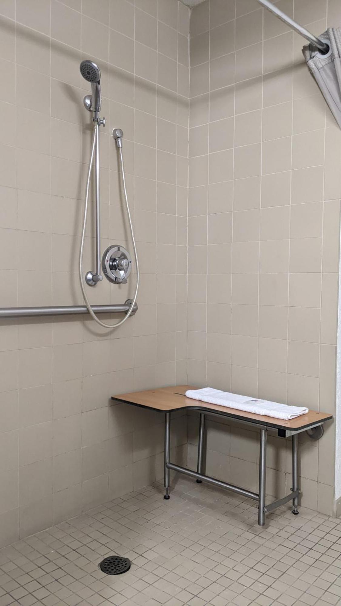 Double Room Disability Access Roll Shower,1640379895:JPEG