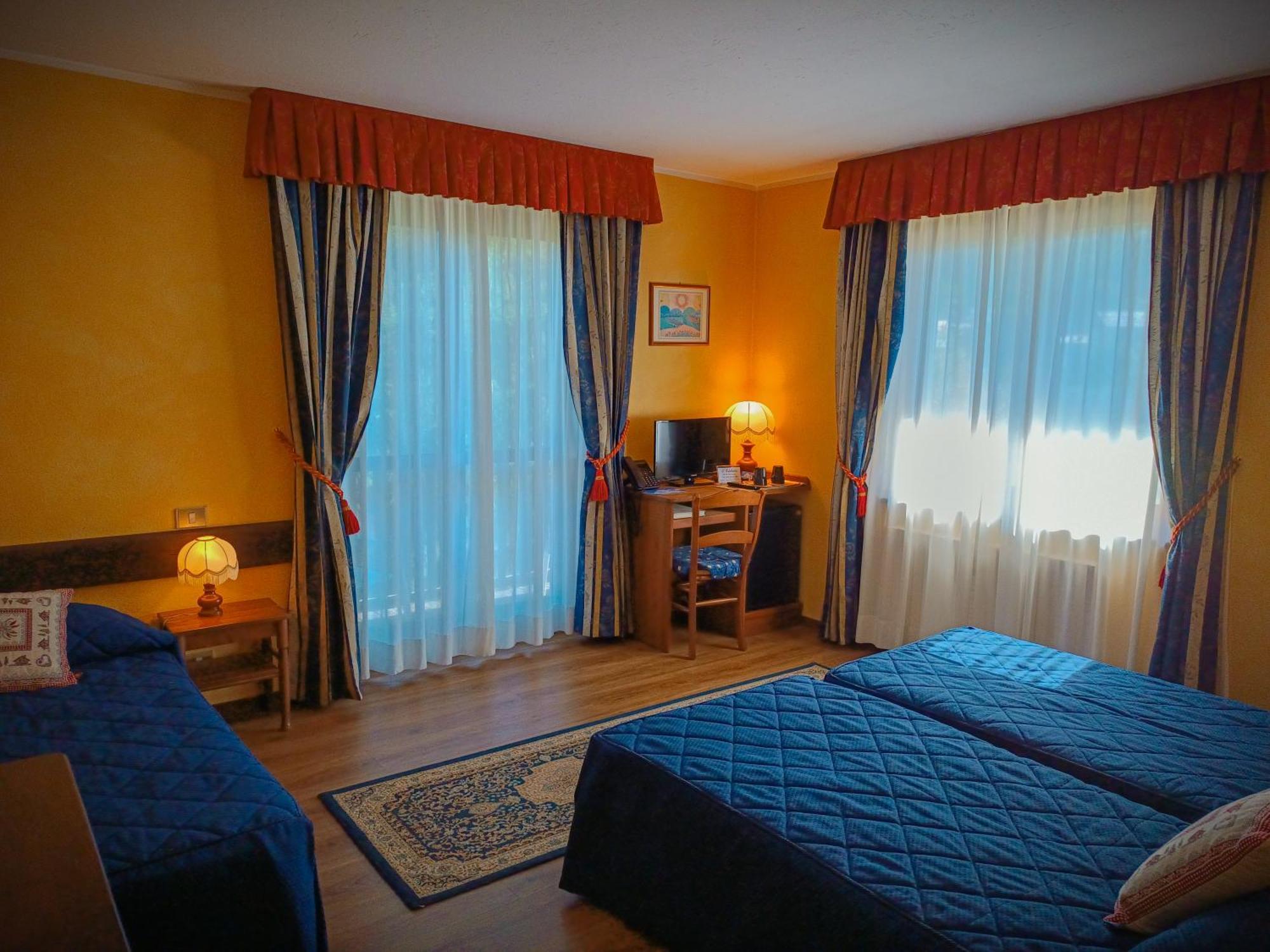 Triple Room,1675807023:JPEG