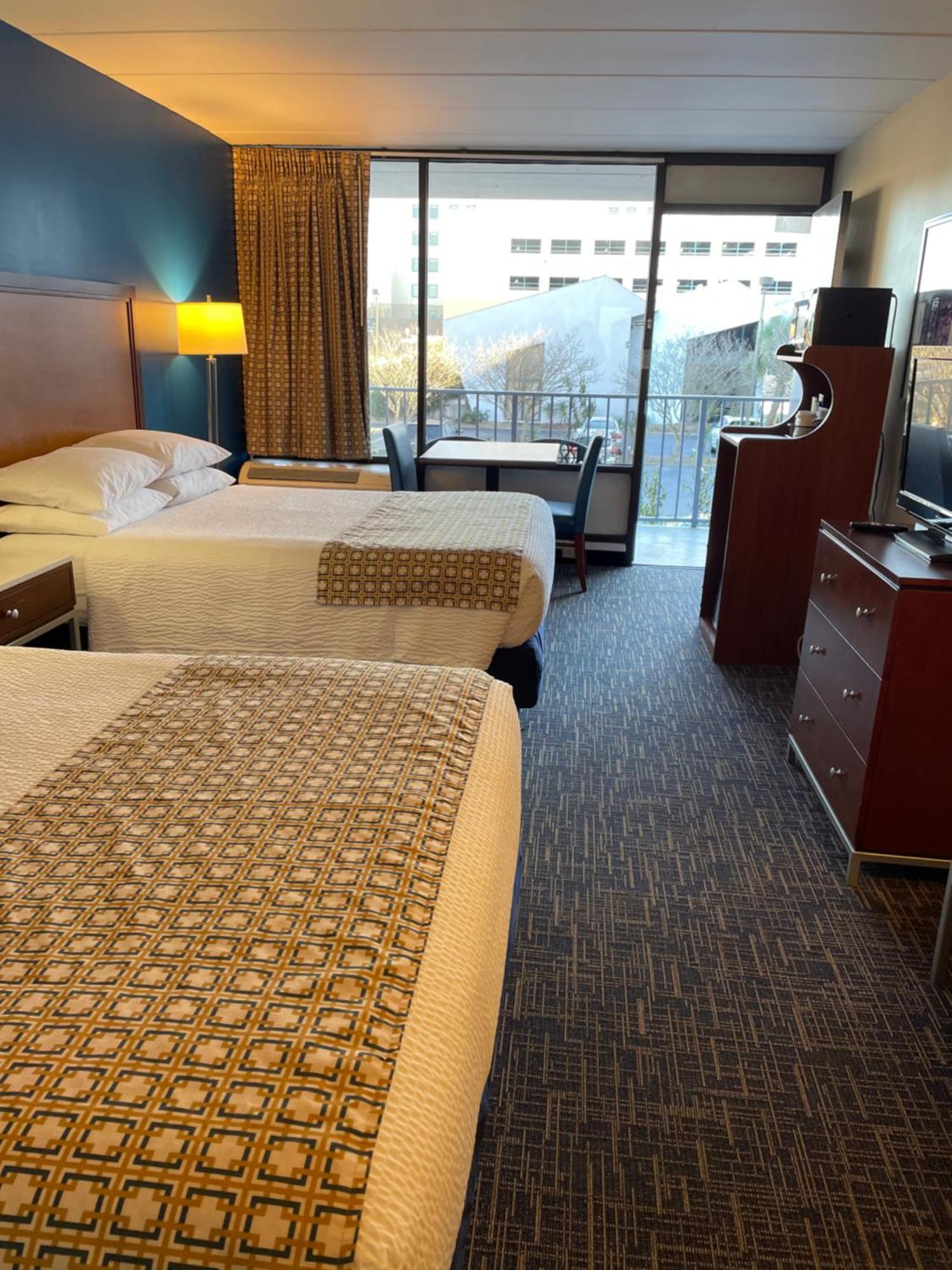 Queen Room Two Queen Beds Non-Smoking