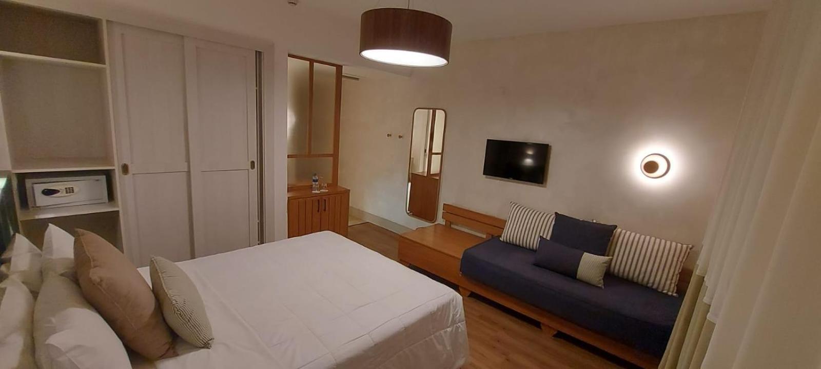 Deluxe Triple Room,1609414575:JPEG
