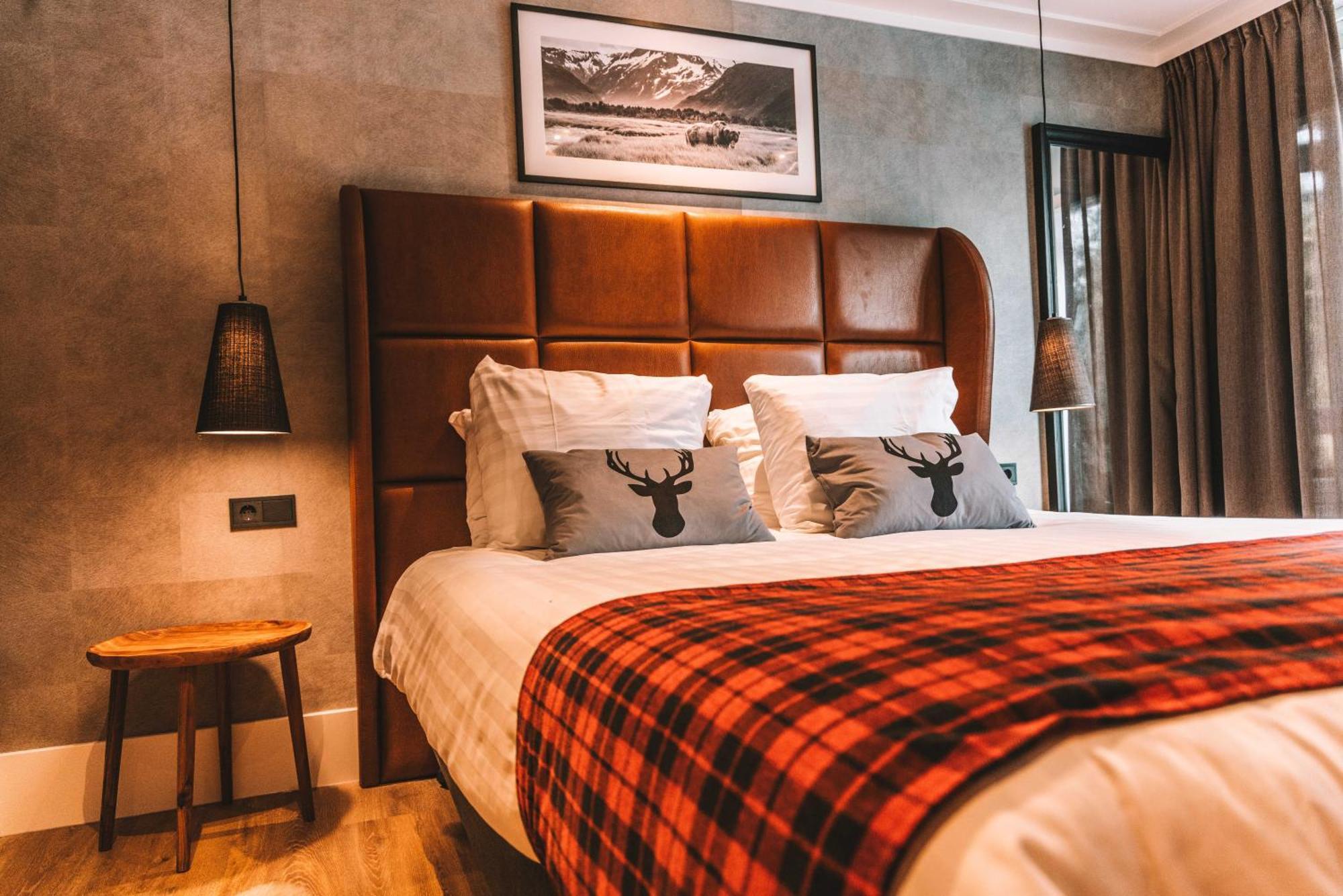 Maple Double Room