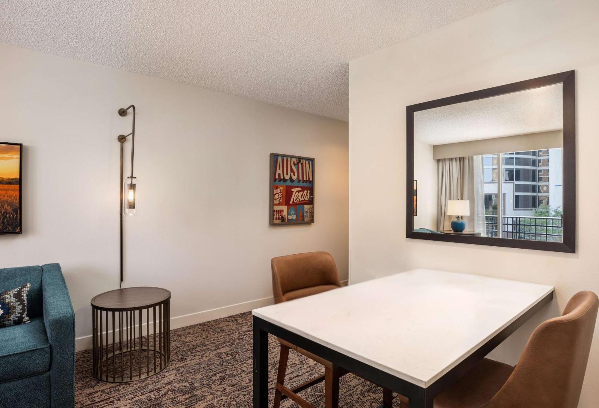 King Suite Disability Access or Non-Smoking