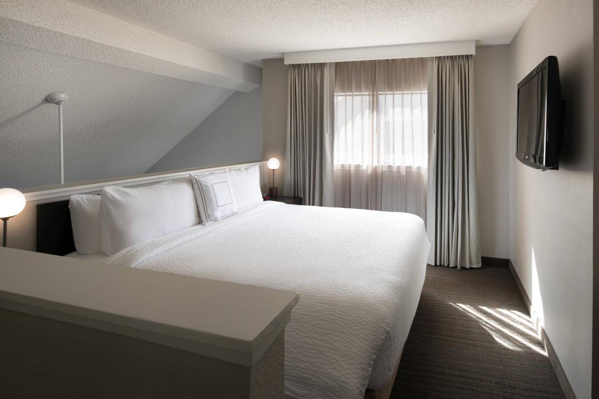 Two-Bedroom Penthouse Suite