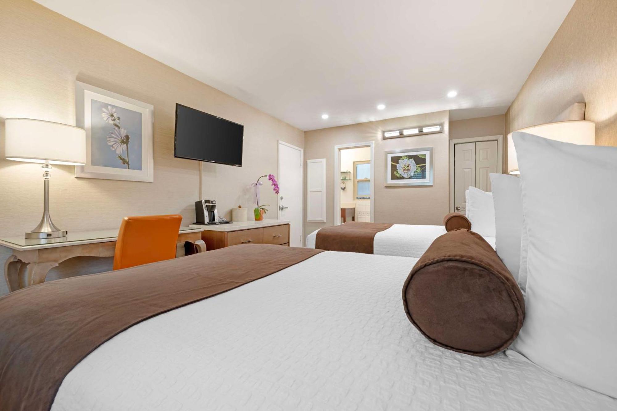 Double Room Two Double Beds