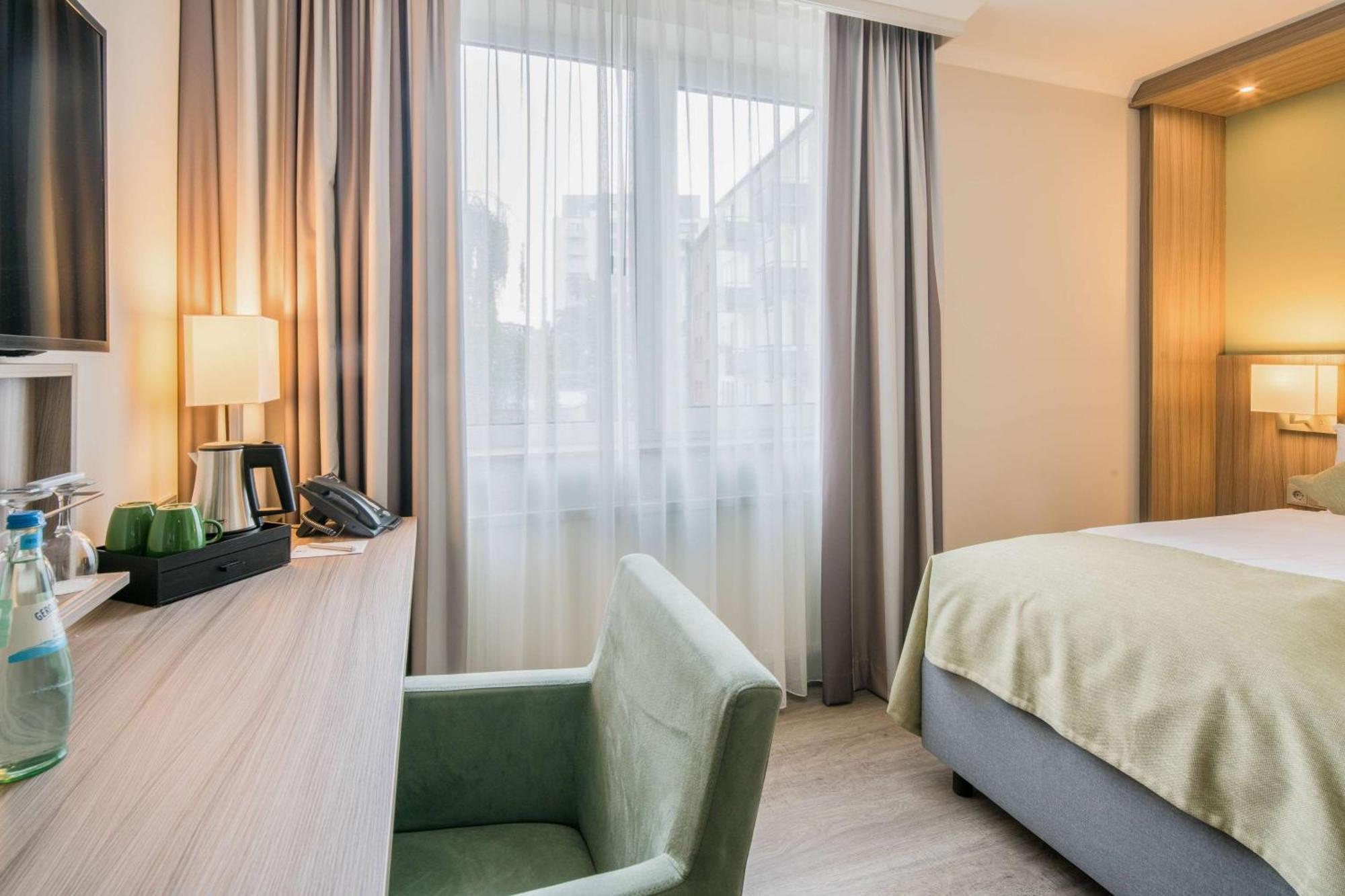 Standard Single Room,1276902772:JPEG